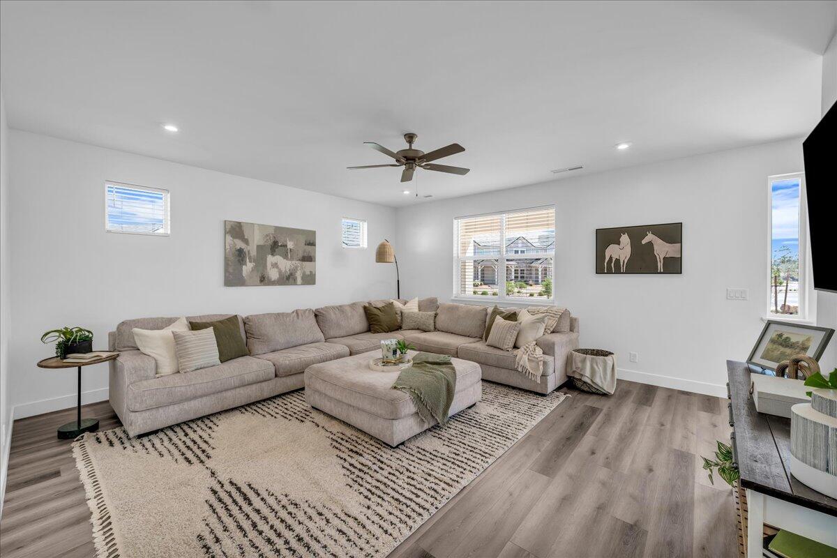 6032 S SILVER BIRCH LN