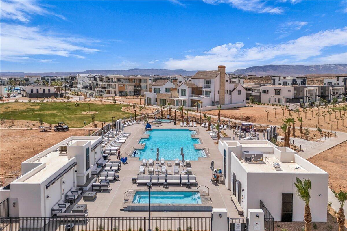 6032 S SILVER BIRCH LN