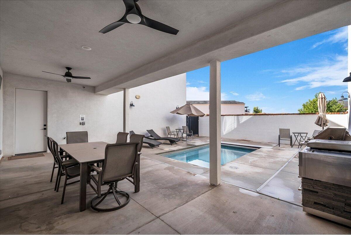 1559 S REGENT PARK RD