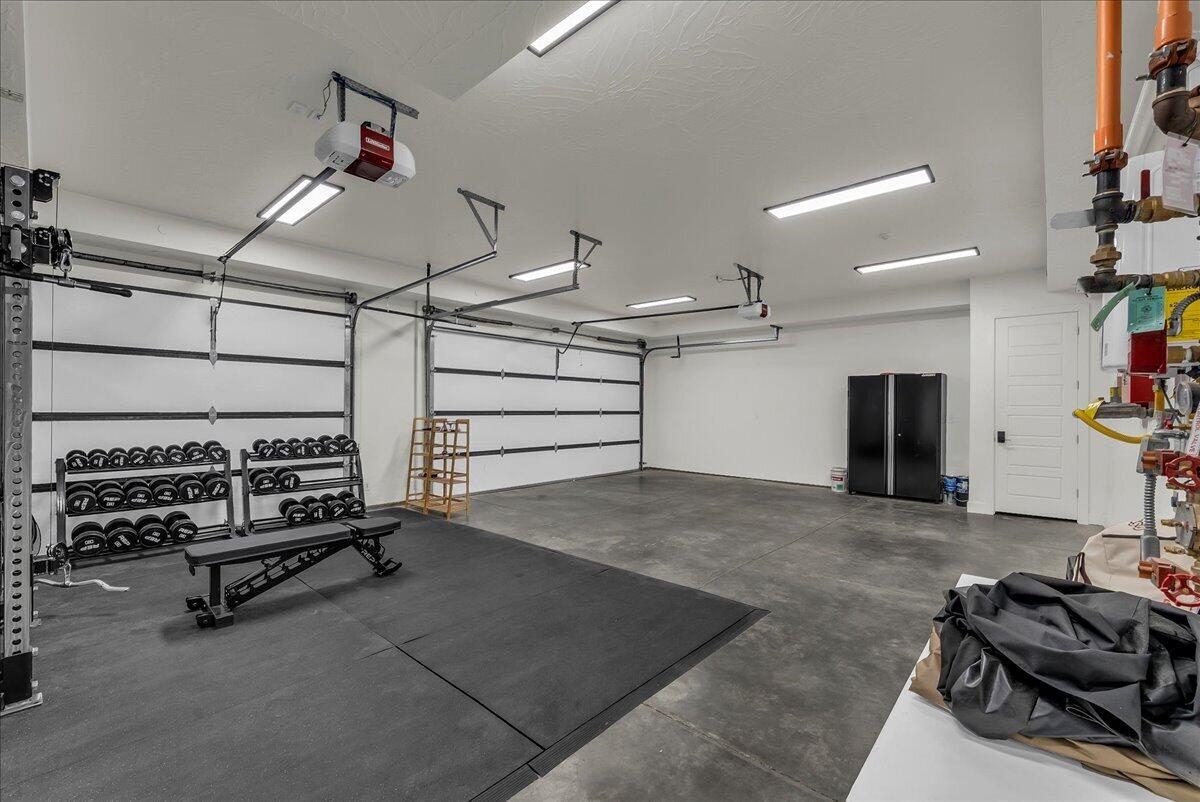 1559 S REGENT PARK RD