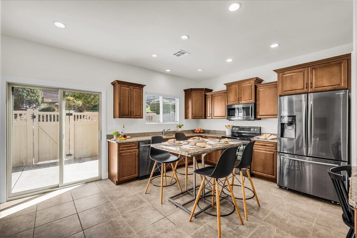 1287 Shadow Point DR 14