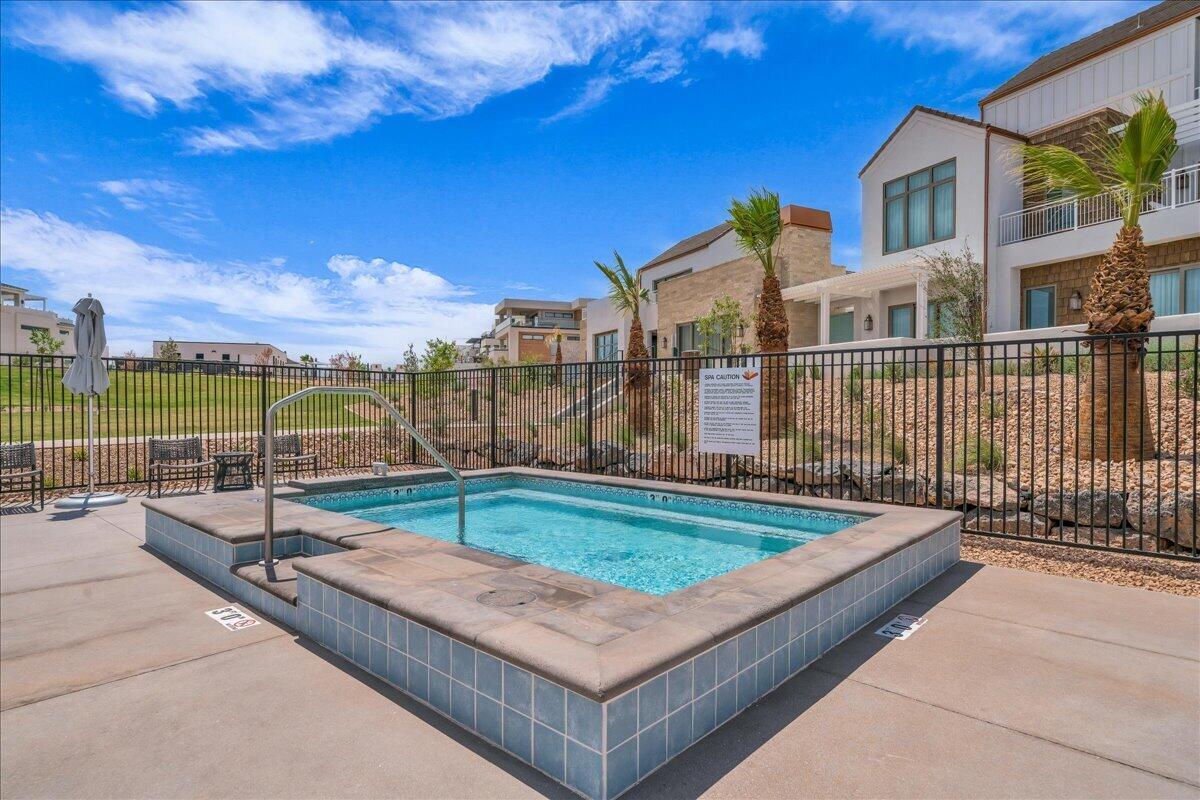 6032 Silver Birch LN
