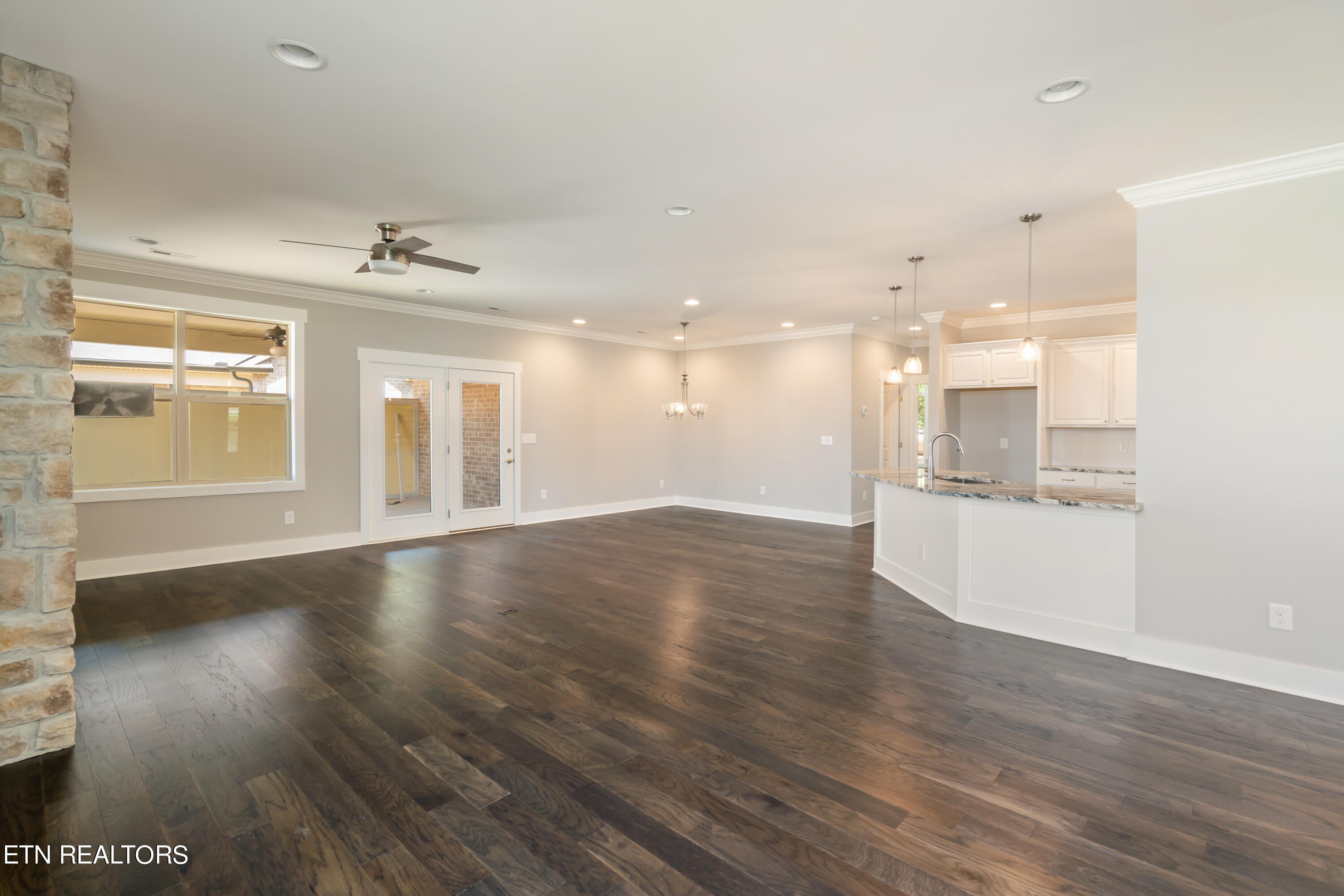1554 Mountain Drive