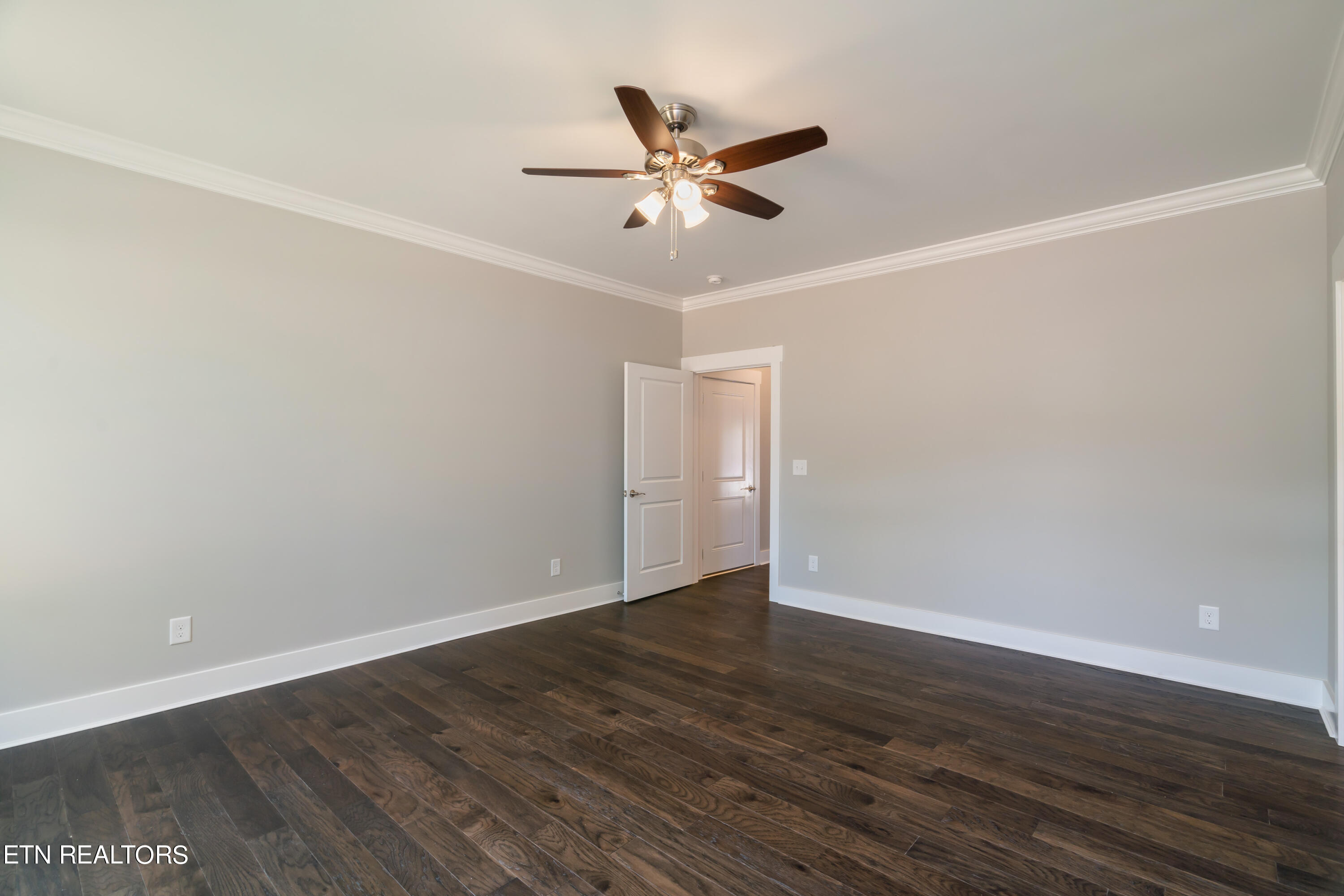 1554 Mountain Drive