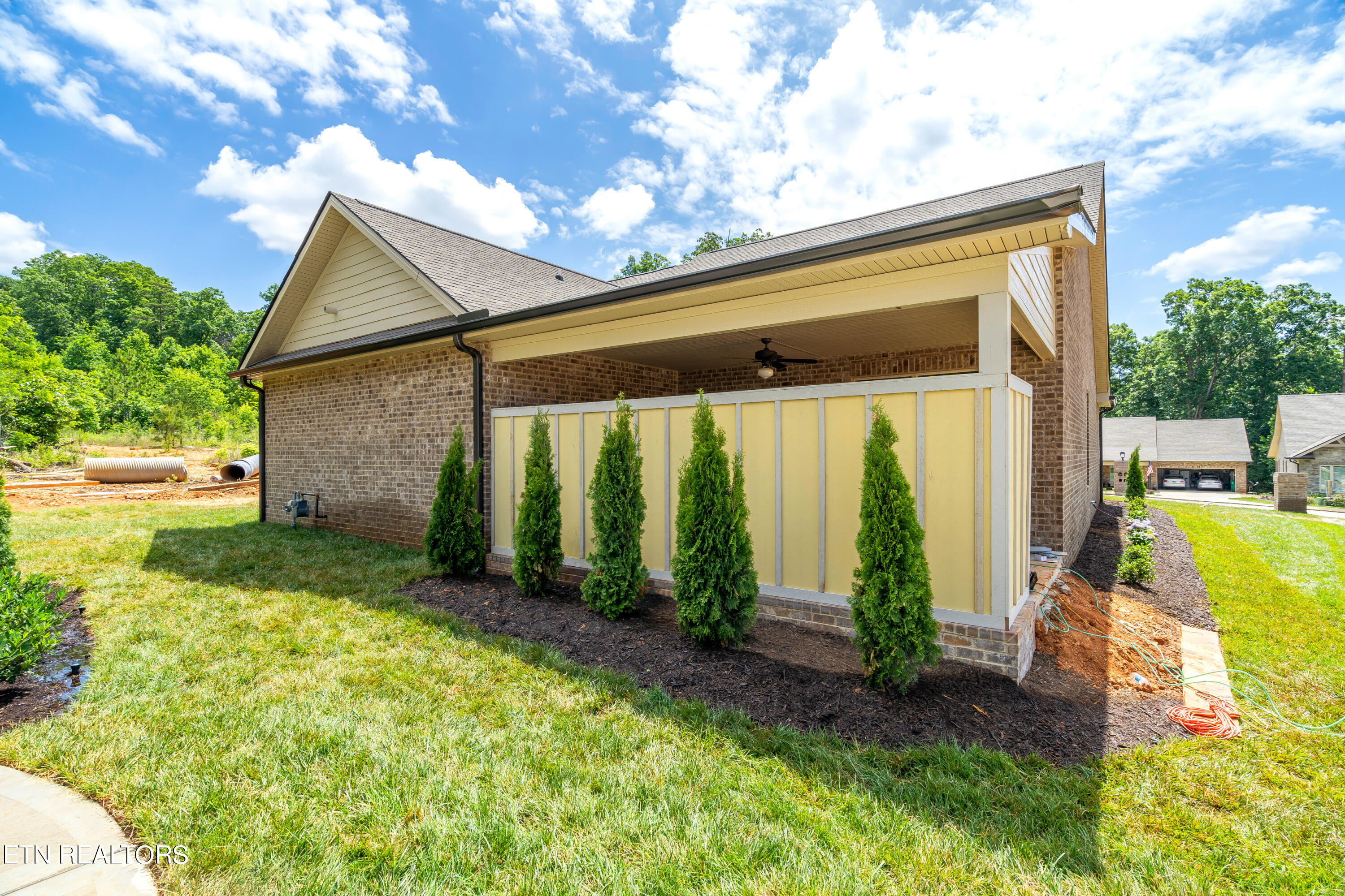 1554 Mountain Drive