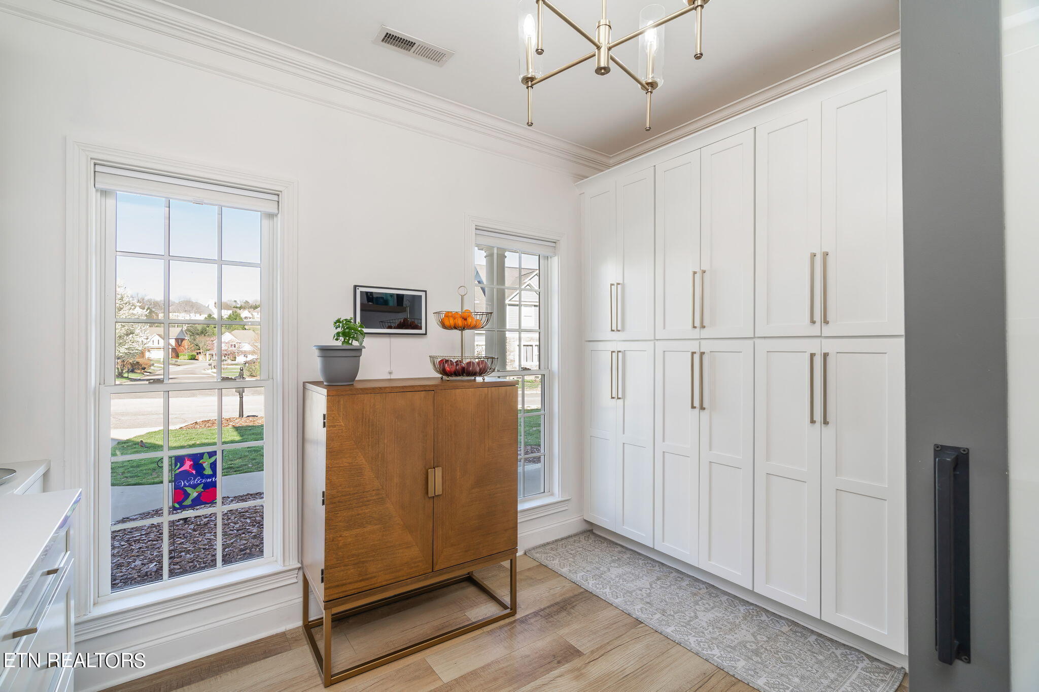 10300 Ivy Hollow Drive