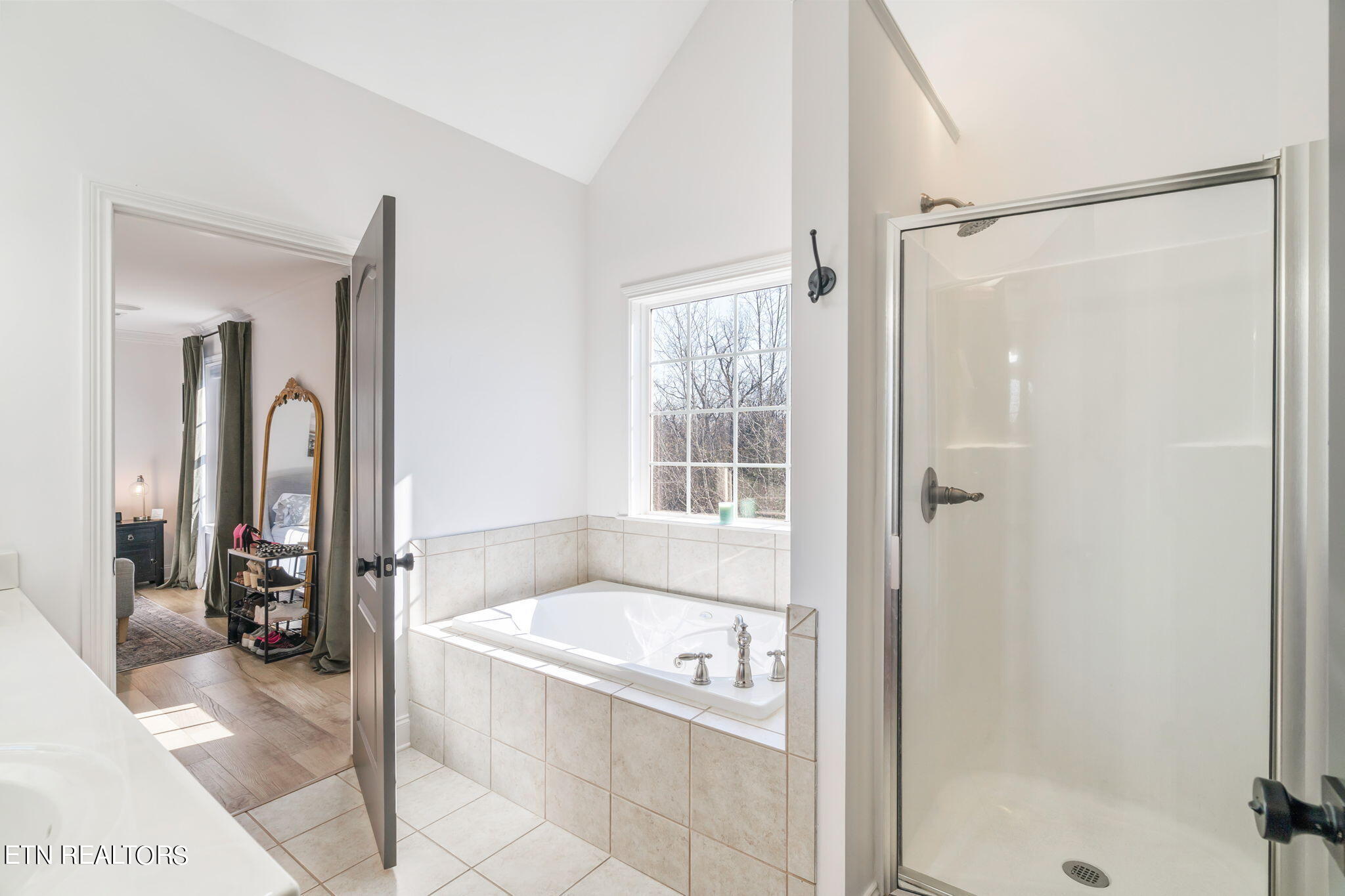10300 Ivy Hollow Drive