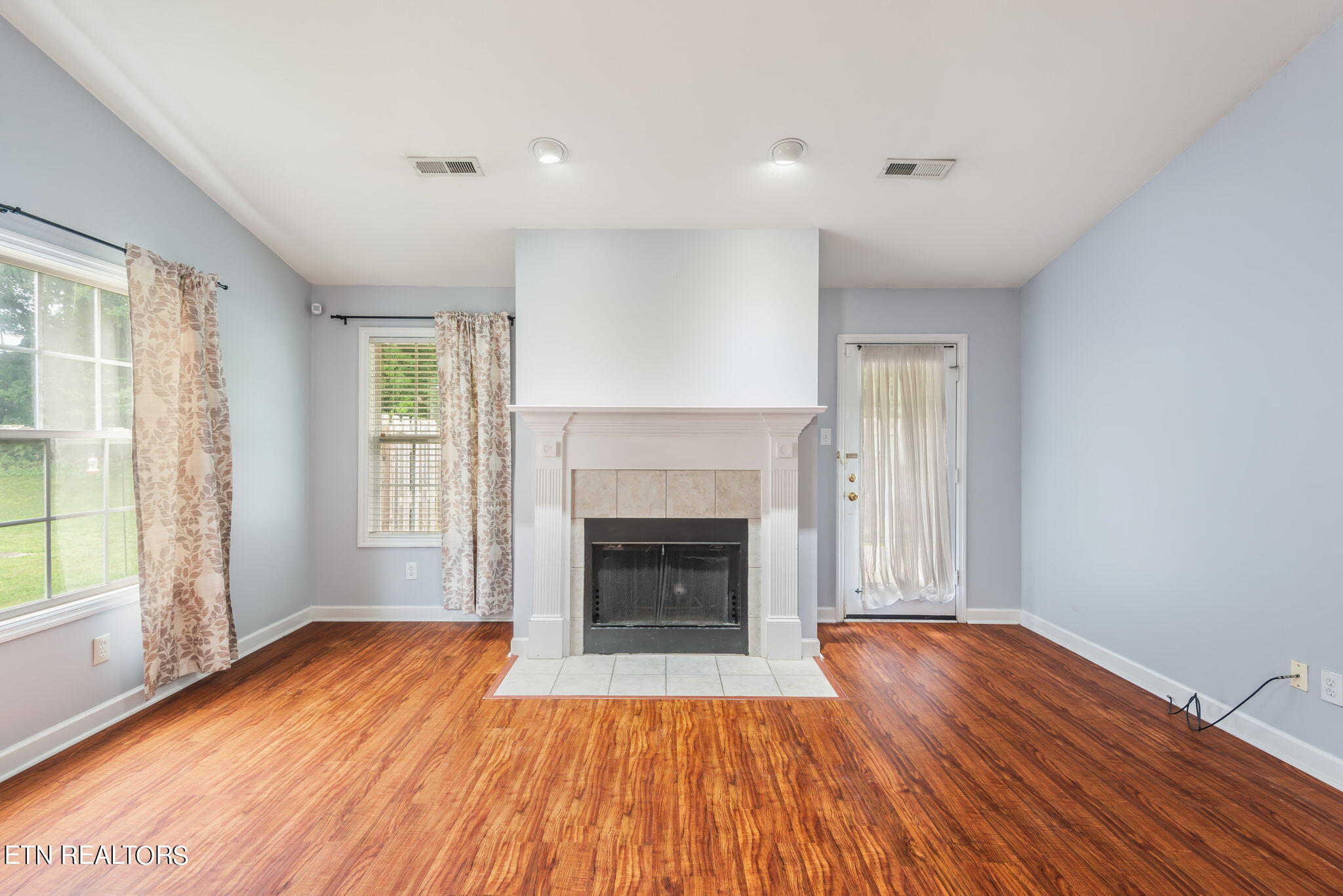324 Silverhawk Way