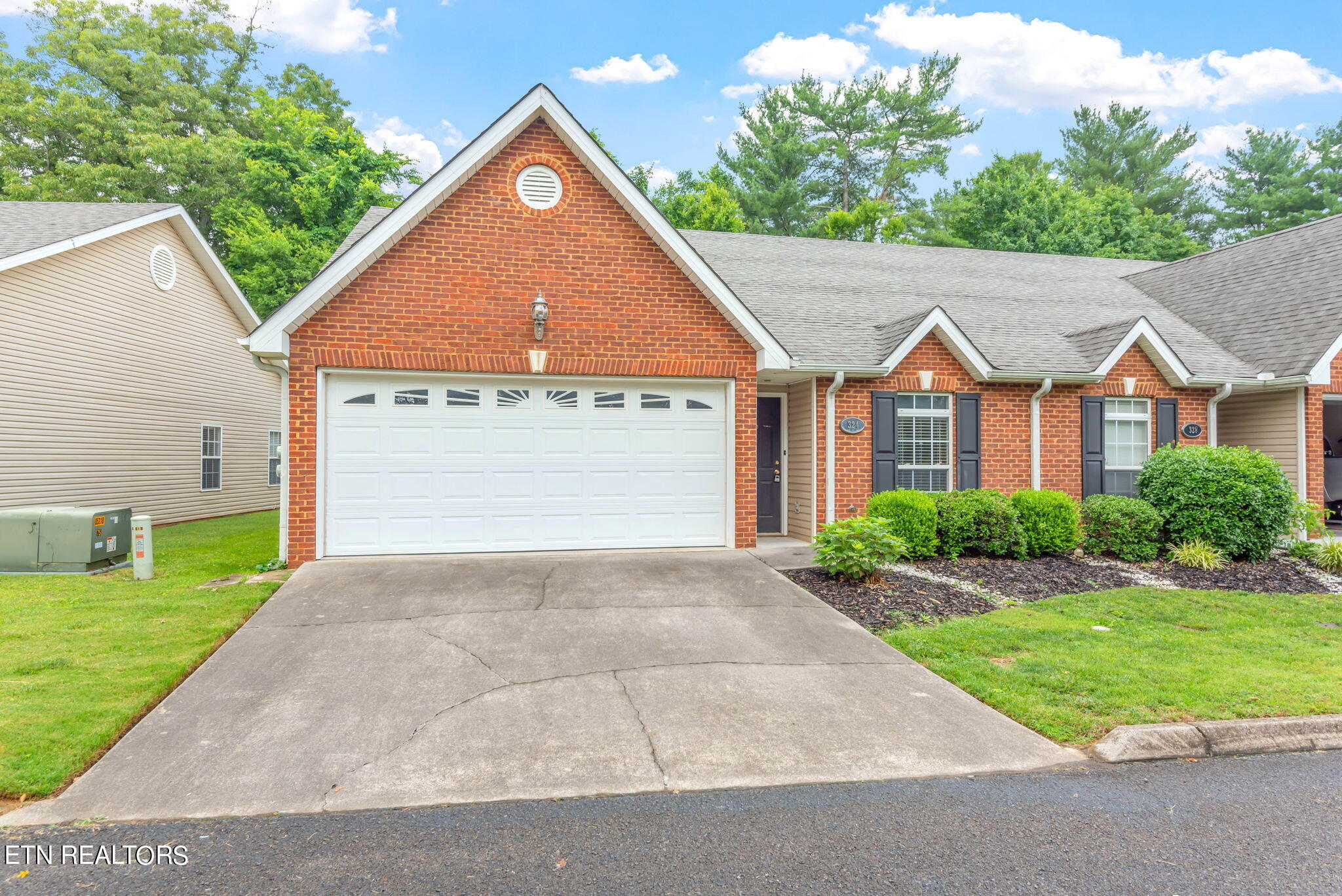 324 Silverhawk Way