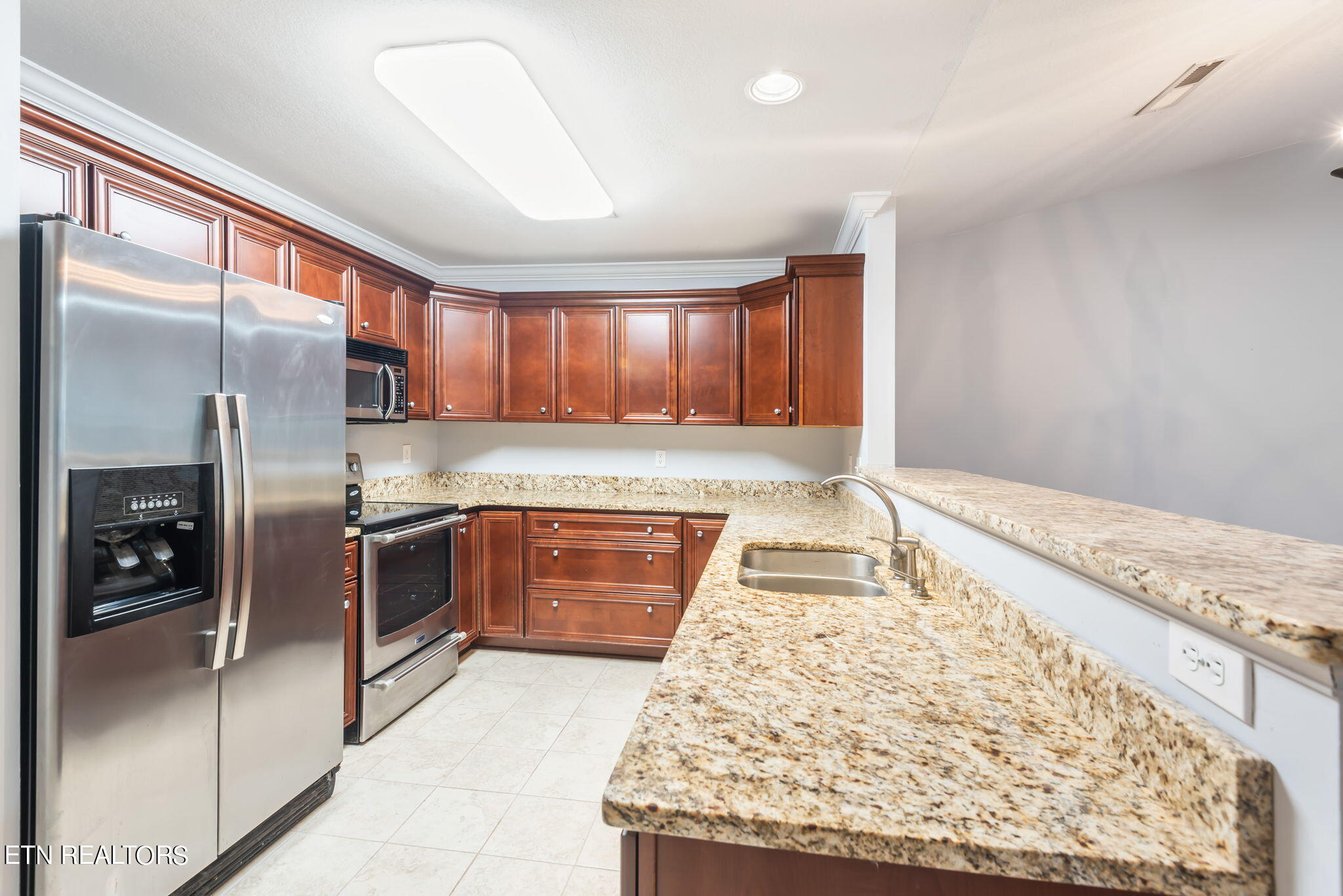 324 Silverhawk Way