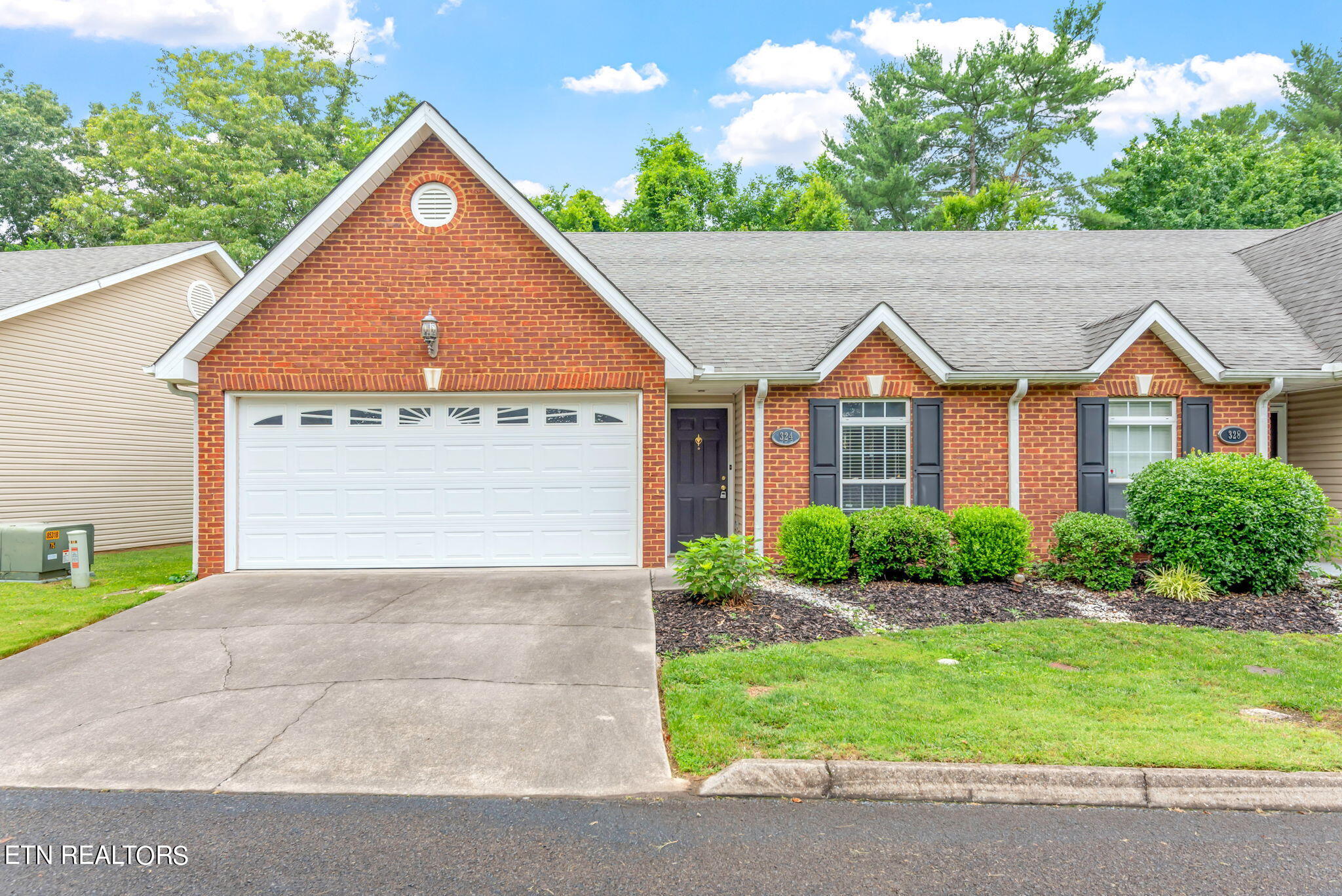 324 Silverhawk Way