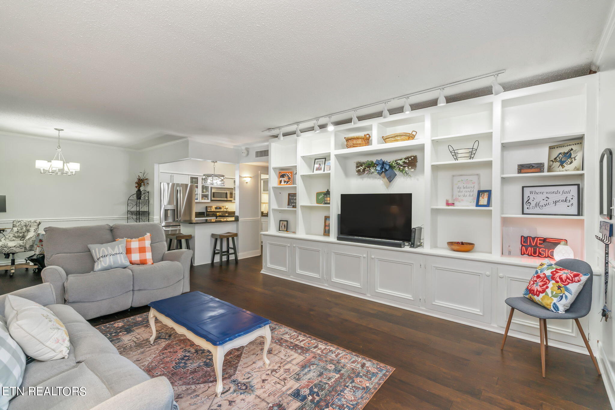 5709 Lyons View Pike, 1109