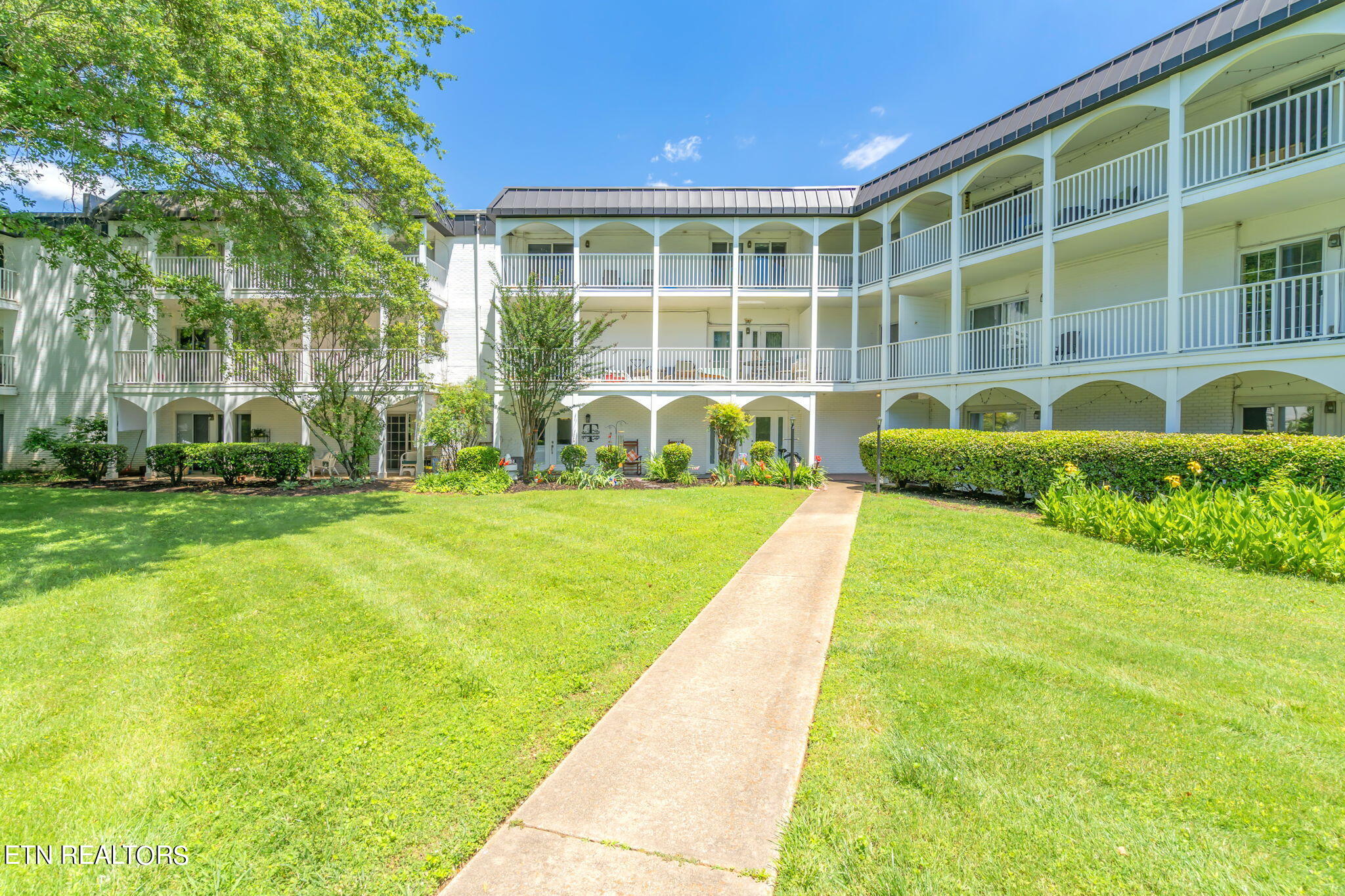 5709 Lyons View Pike, 1109