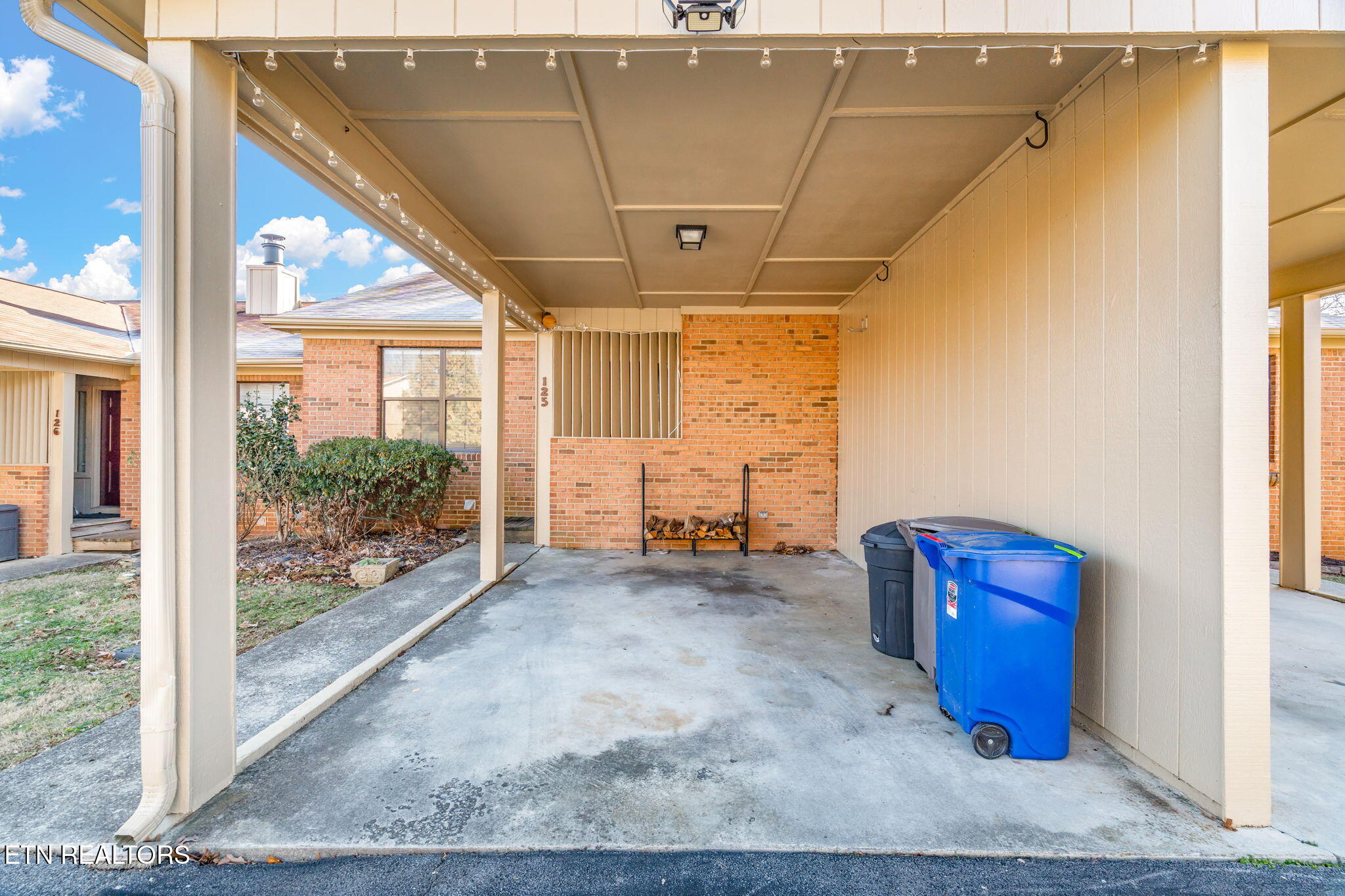 8600 Olde Colony Trail, 125