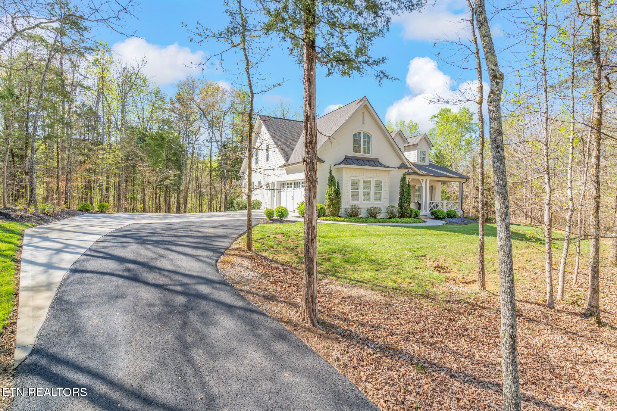 2576 Stock Creek Rd