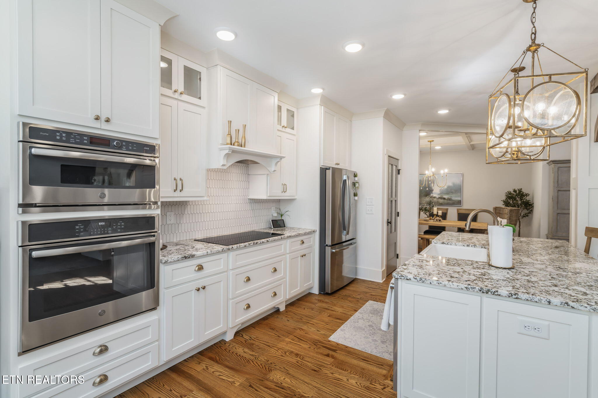 2576 Stock Creek Rd