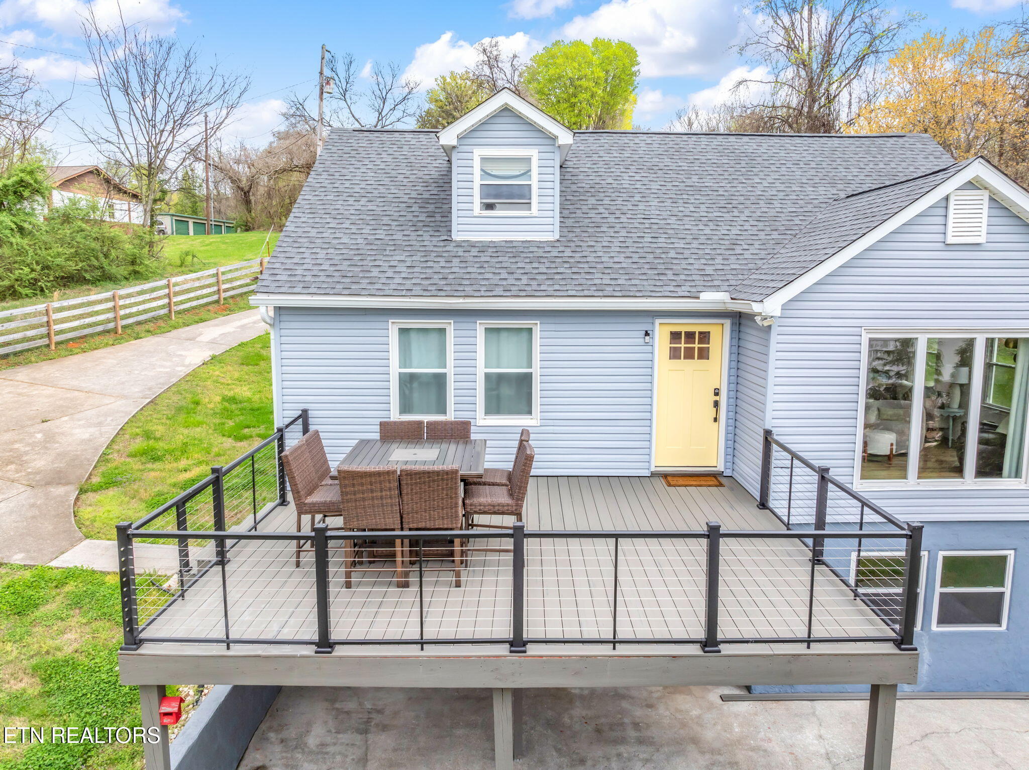 3105 Louisville Rd
