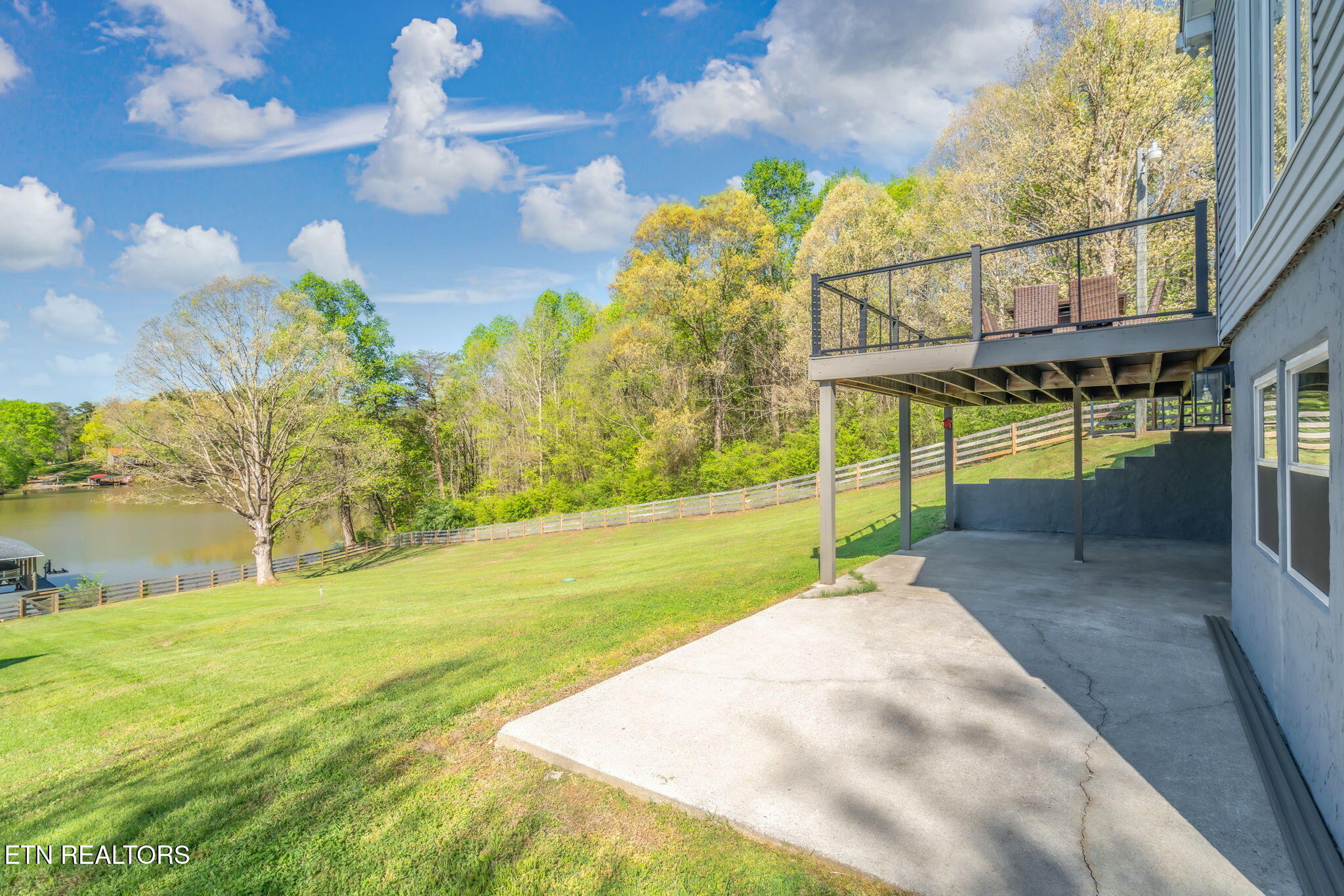 3105 Louisville Rd