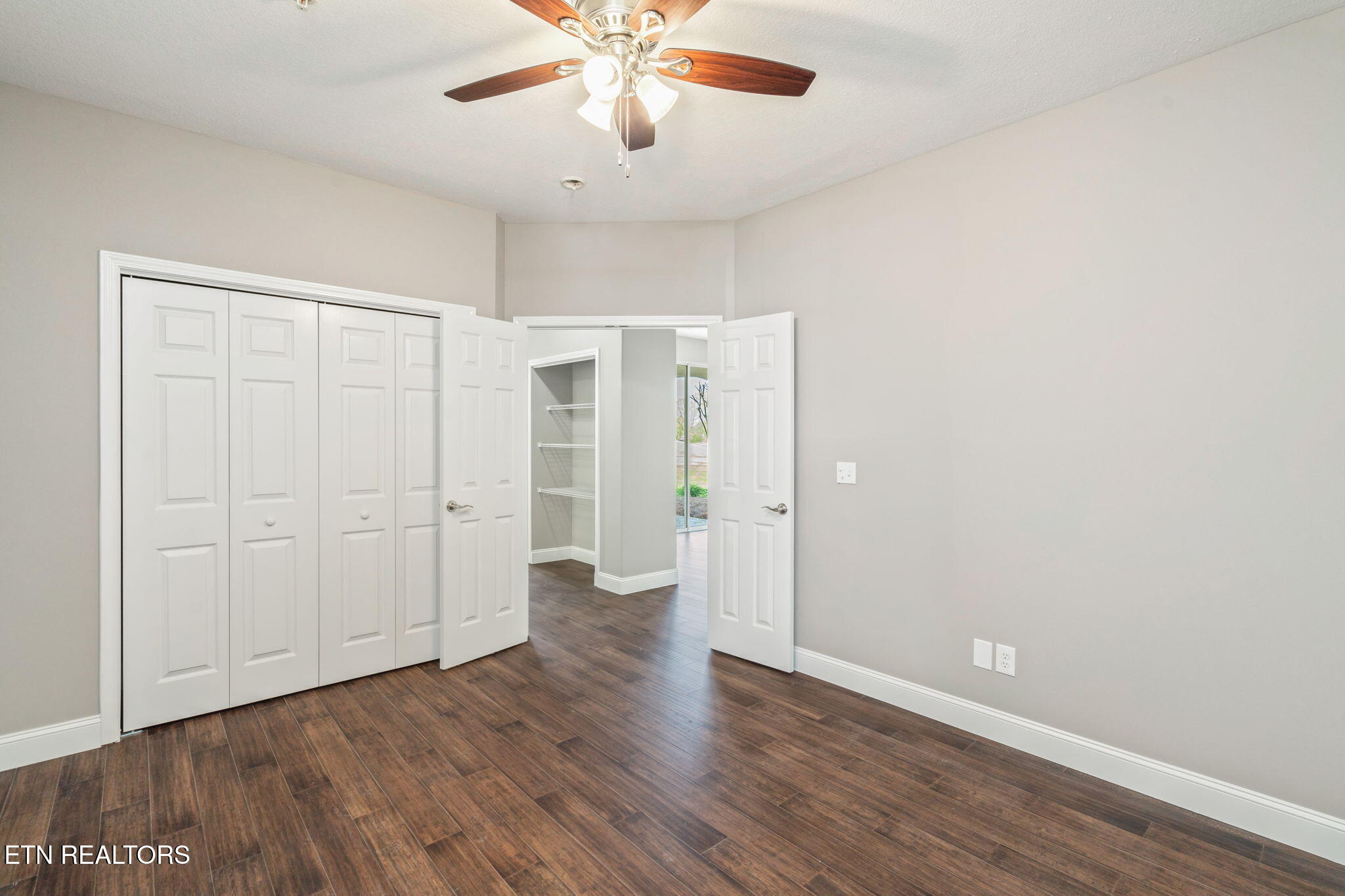 535 Rarity Bay Pkwy, 106