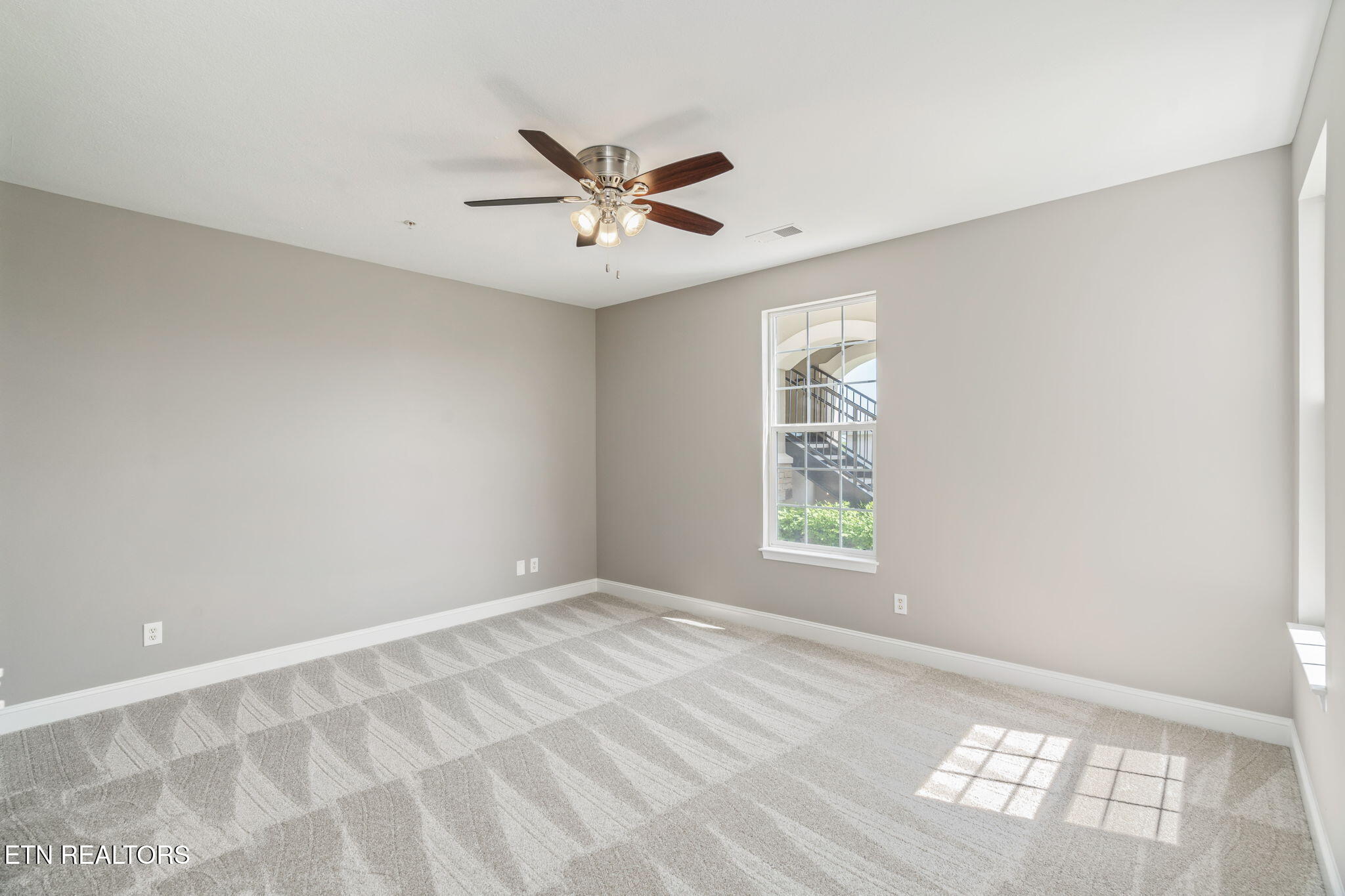 535 Rarity Bay Pkwy, 106