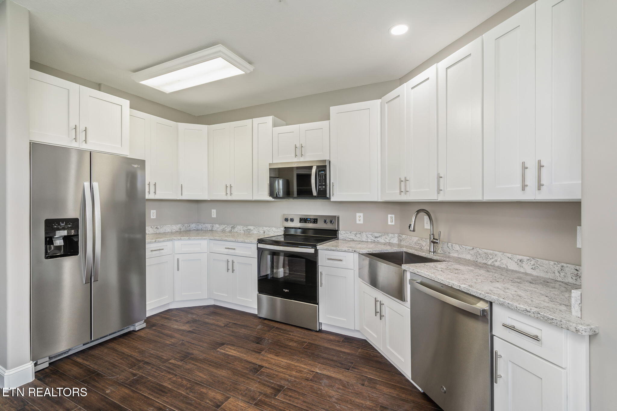 535 Rarity Bay Pkwy, 106