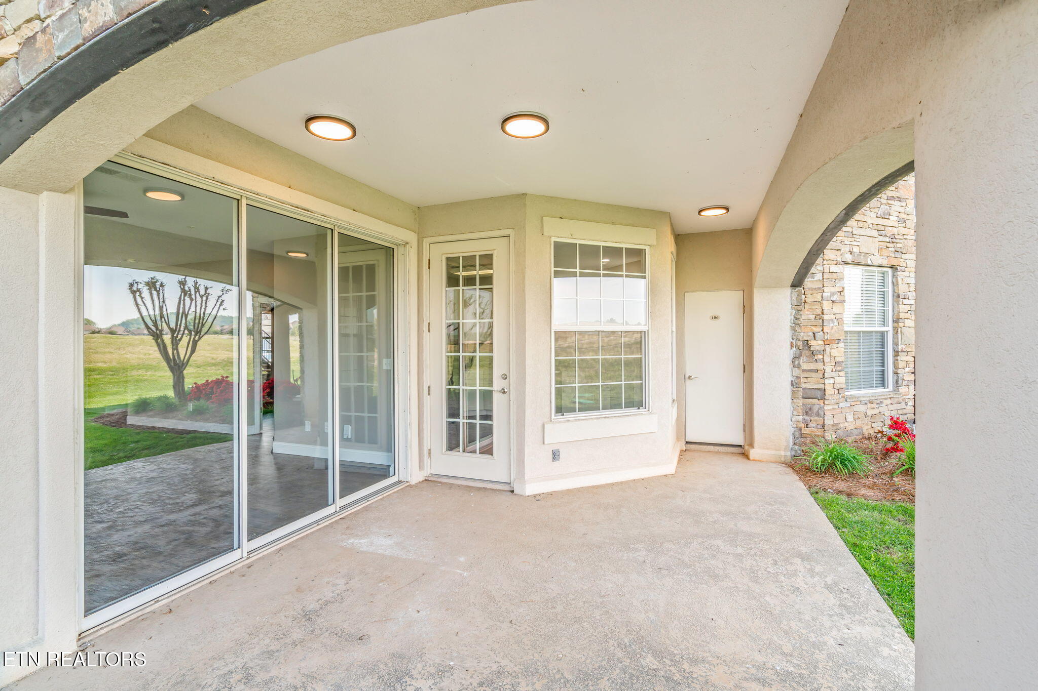 535 Rarity Bay Pkwy, 106