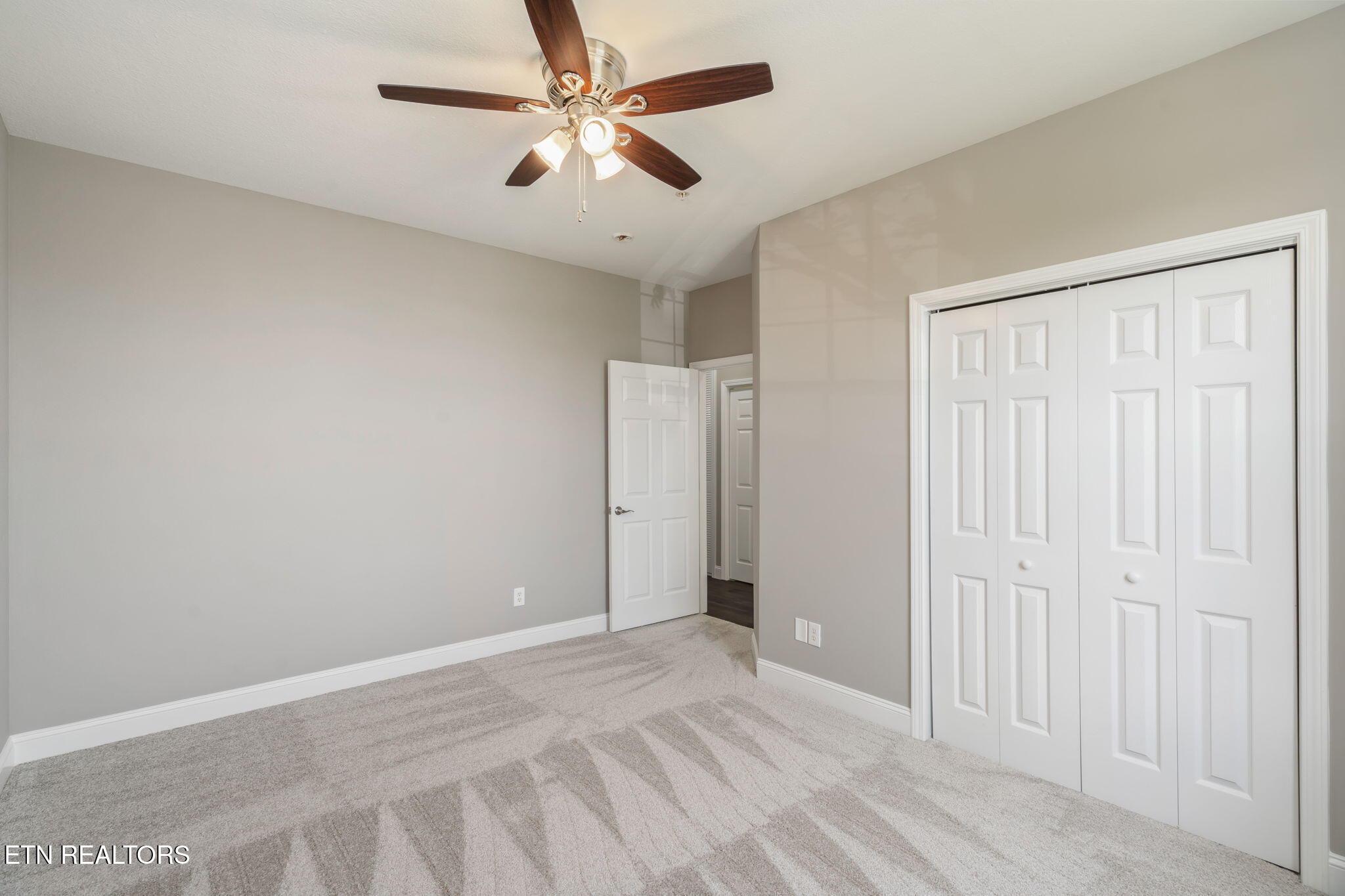 535 Rarity Bay Pkwy, 106