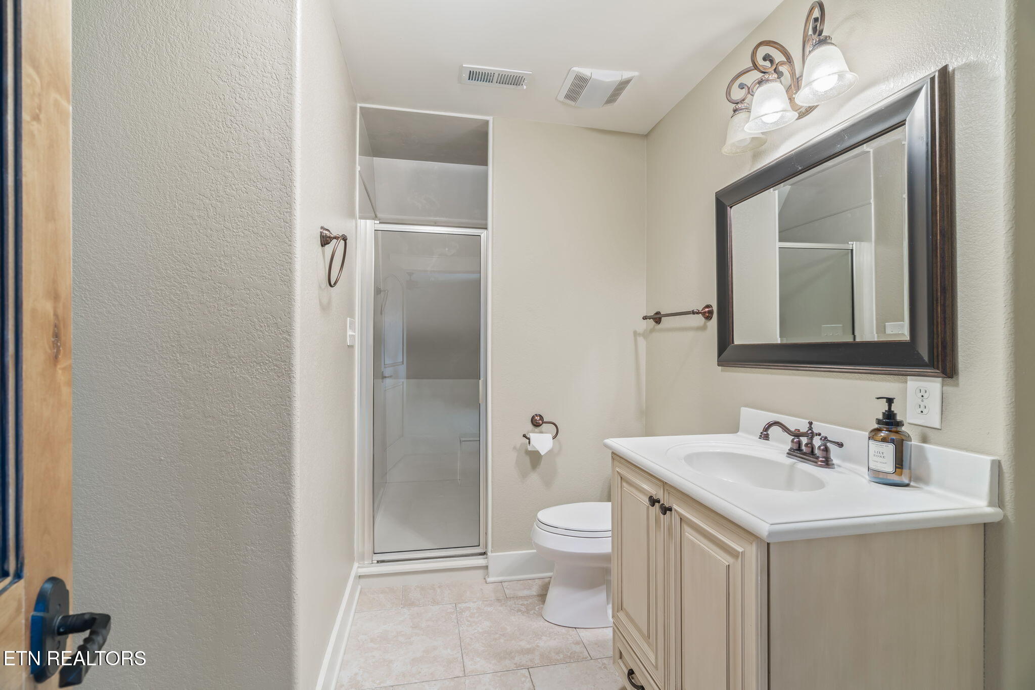 6435 Cobblecreek Way
