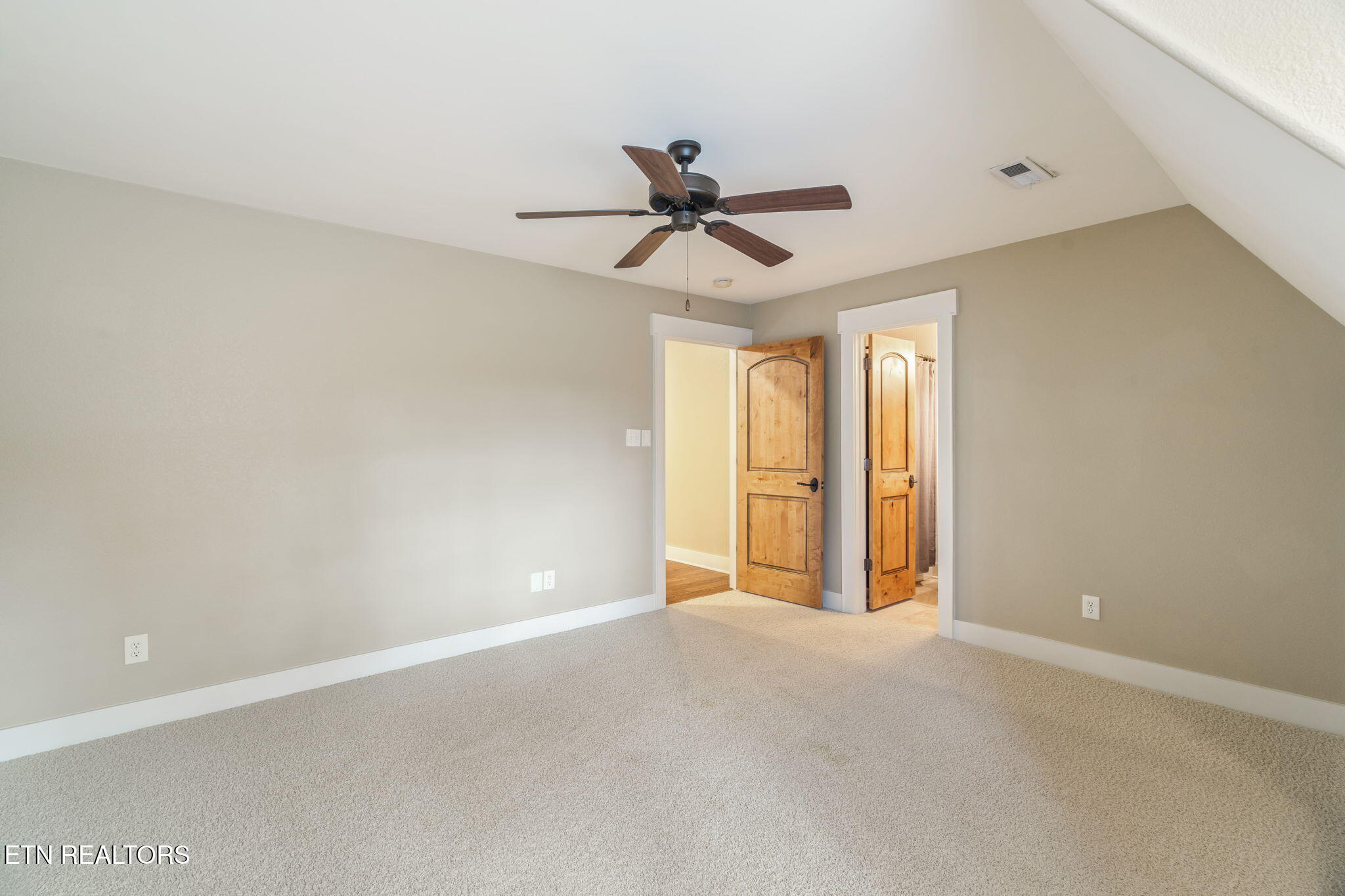 6435 Cobblecreek Way