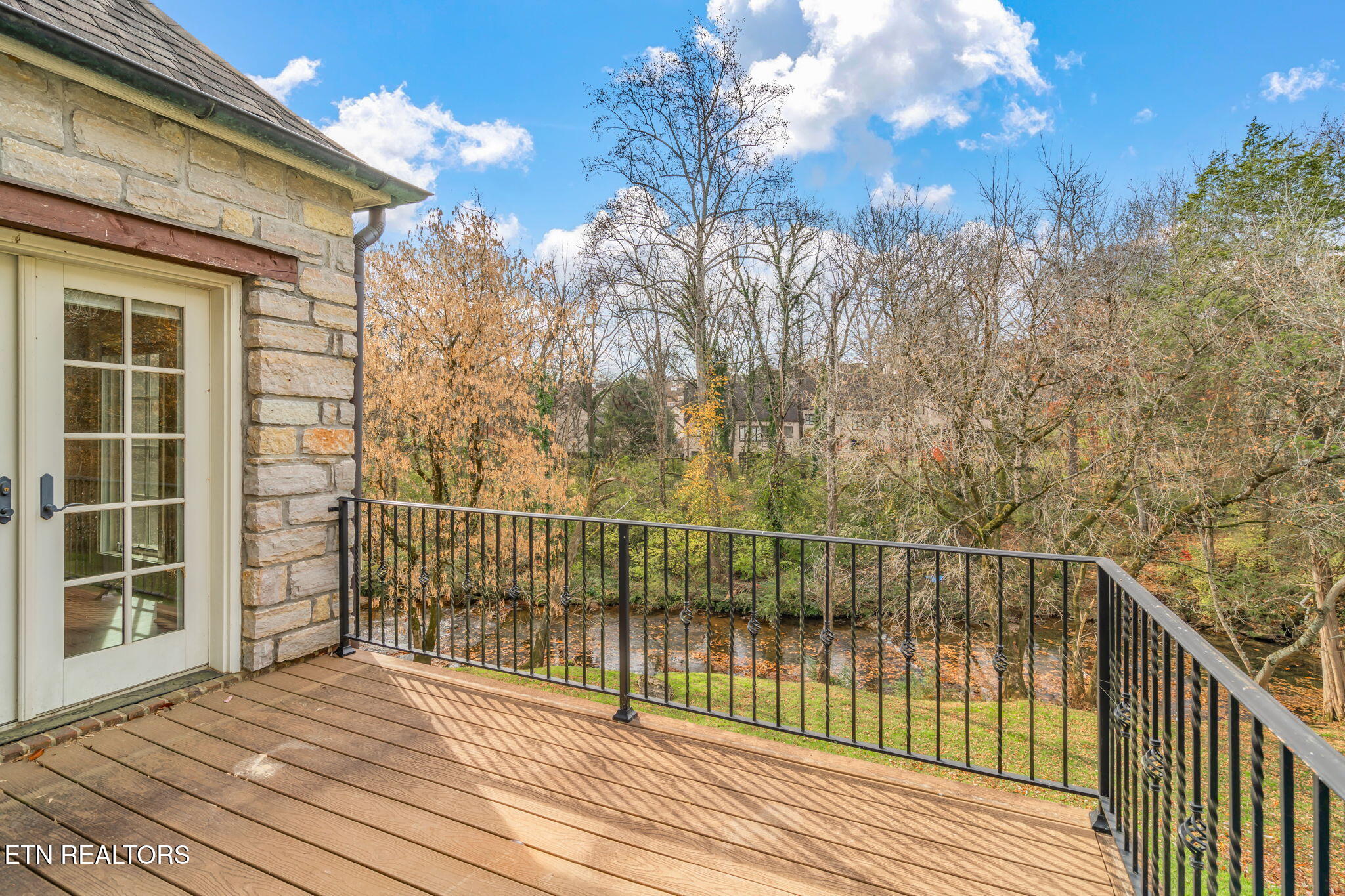 6435 Cobblecreek Way