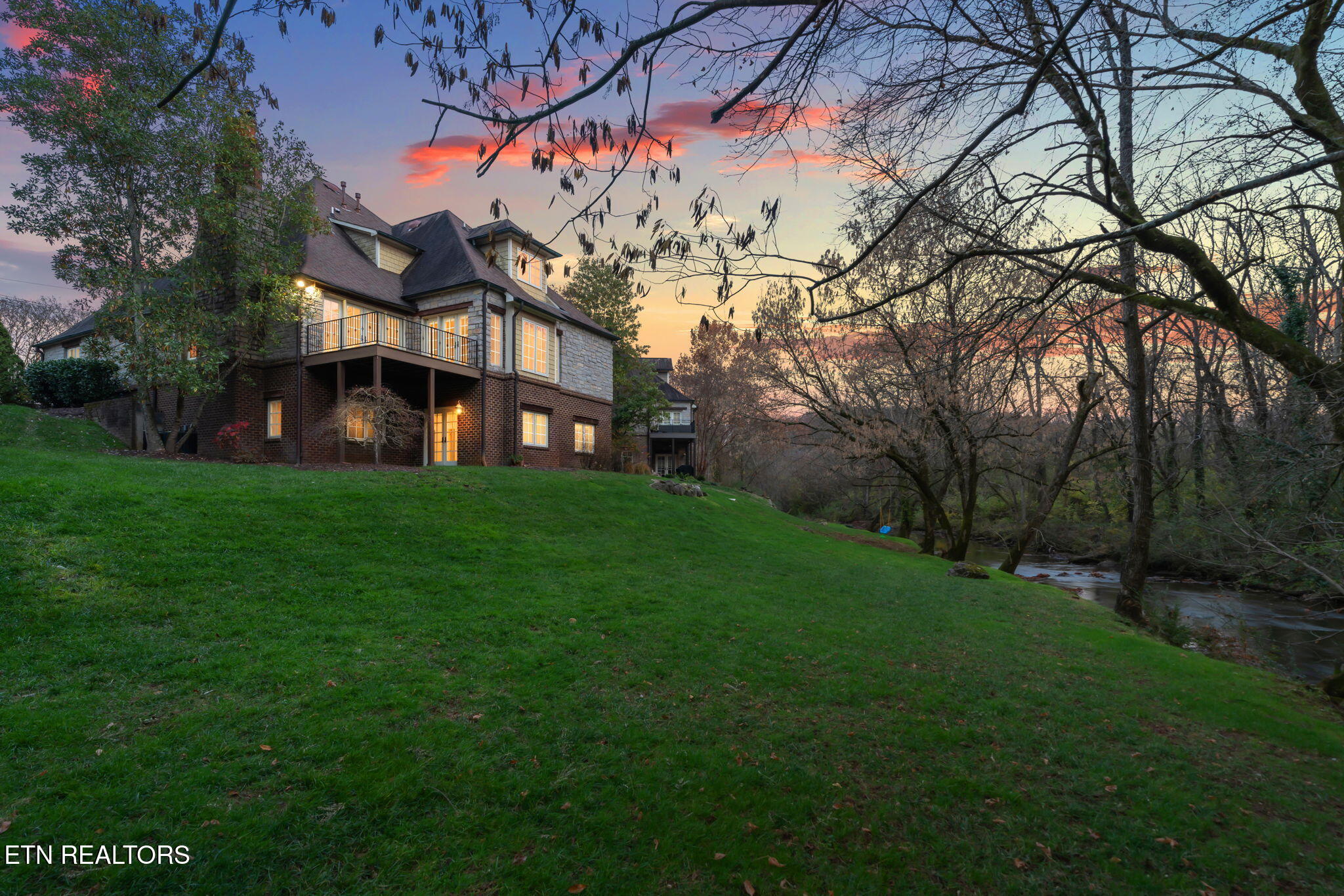 6435 Cobblecreek Way