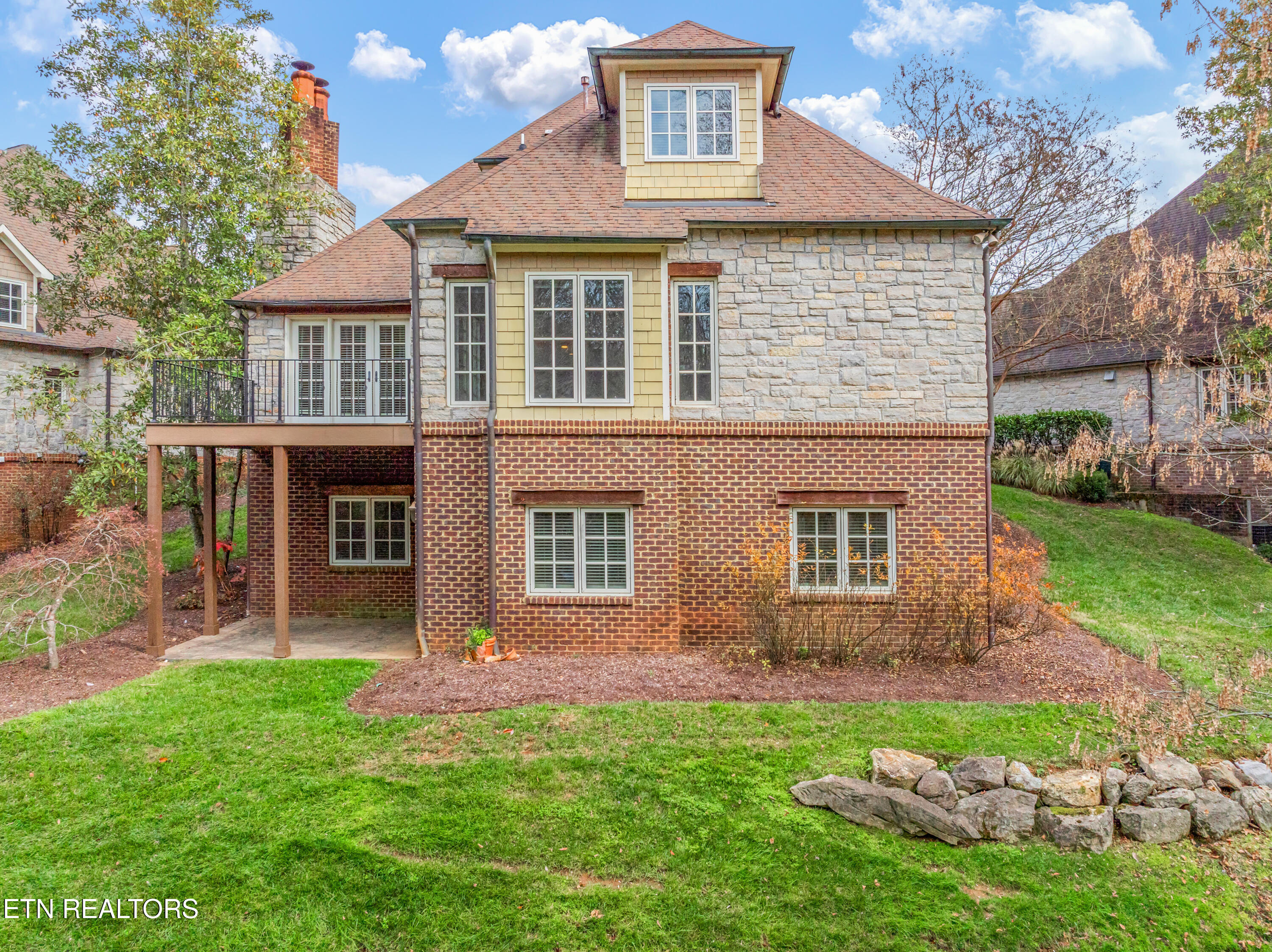 6435 Cobblecreek Way