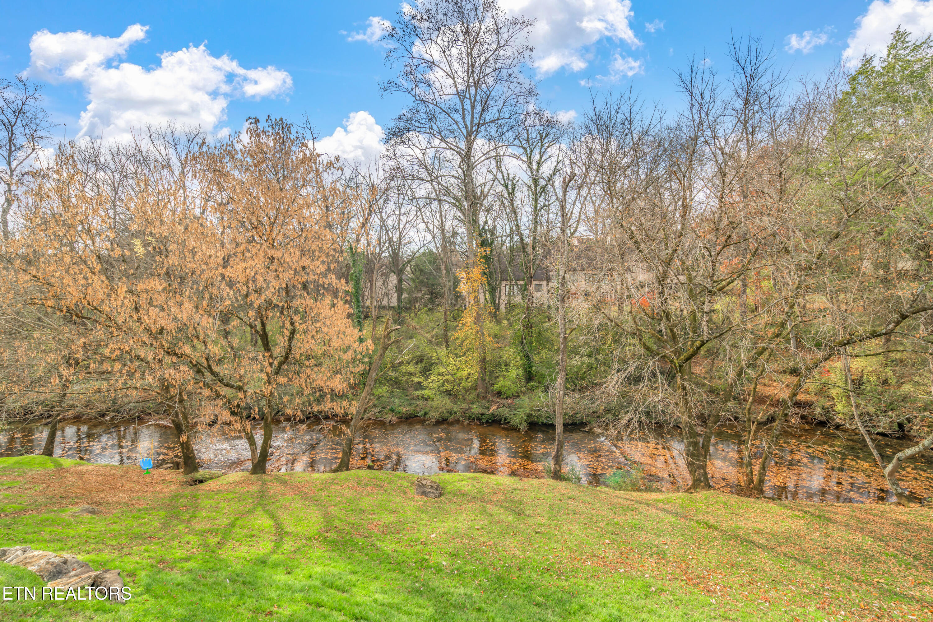 6435 Cobblecreek Way