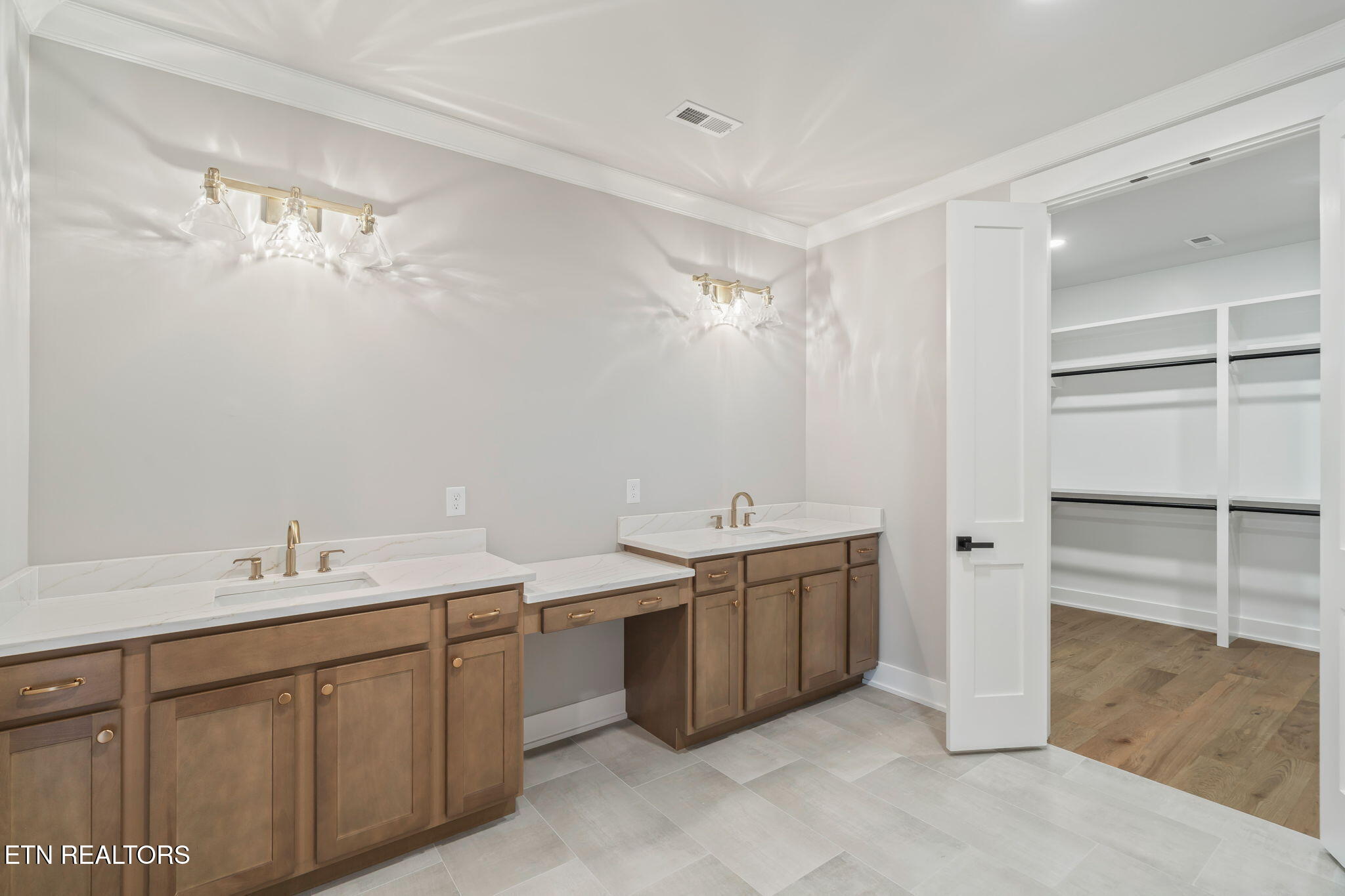 204 Goldcrest Drive