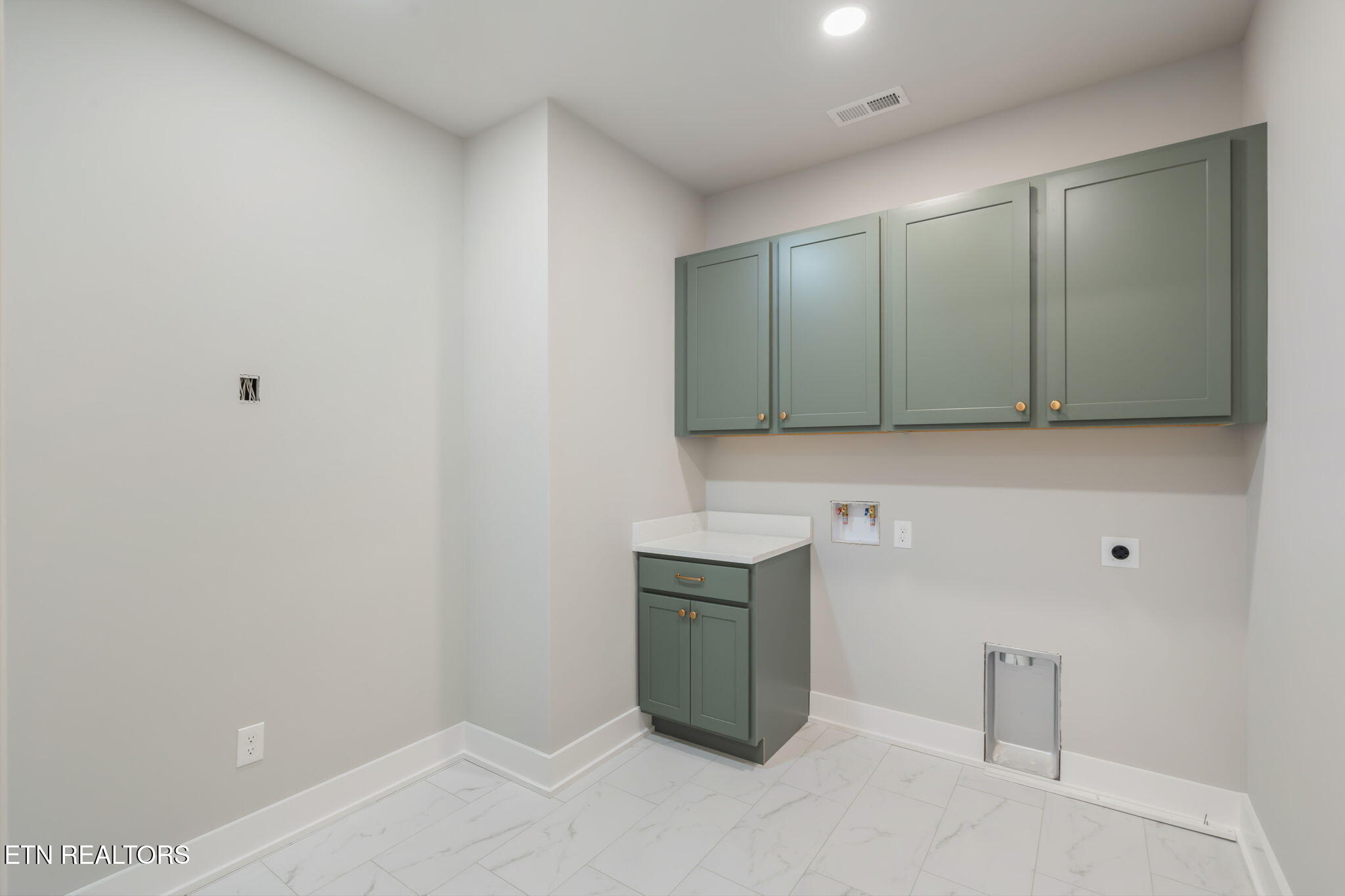 204 Goldcrest Drive