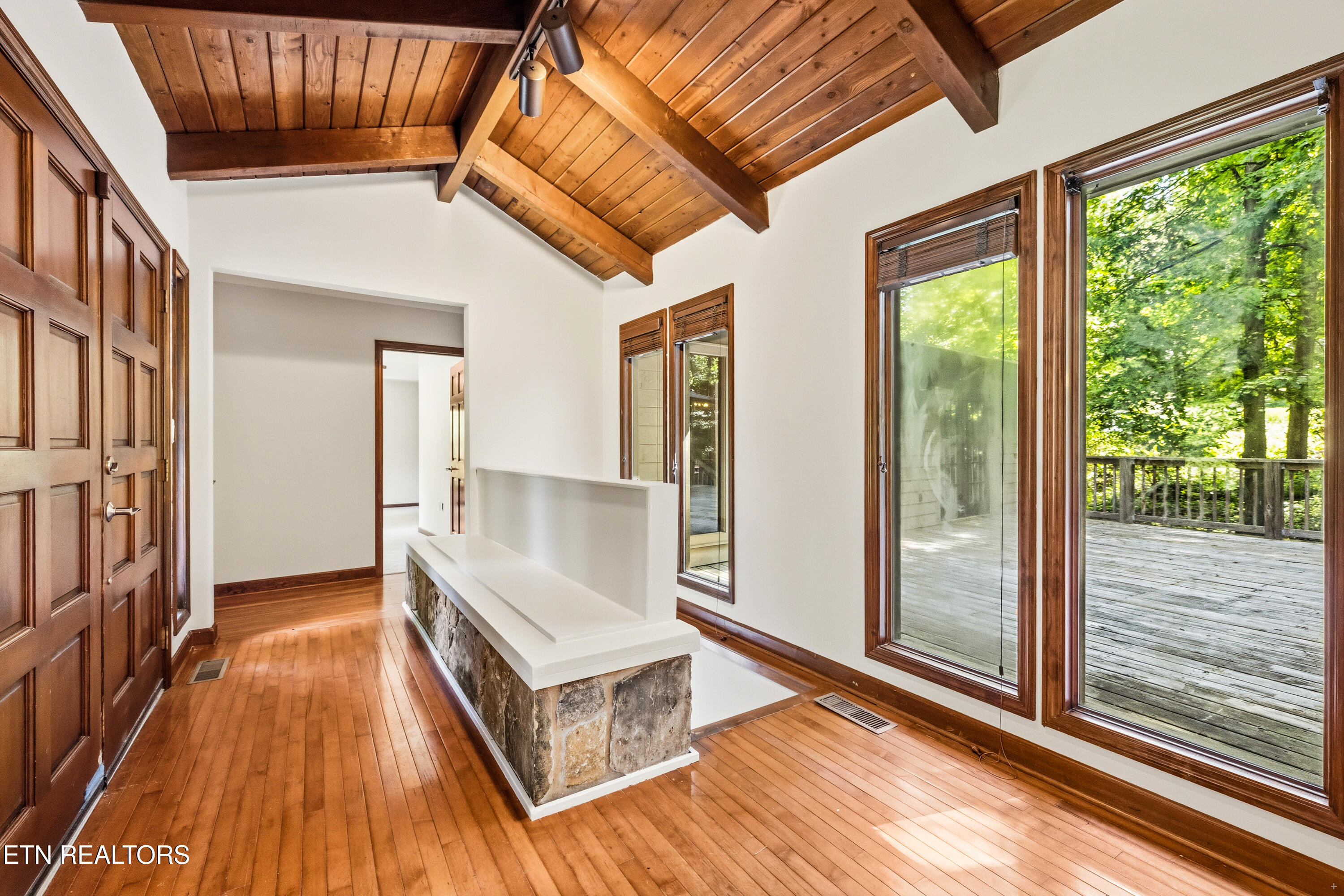 302 Saint Andrews Drive