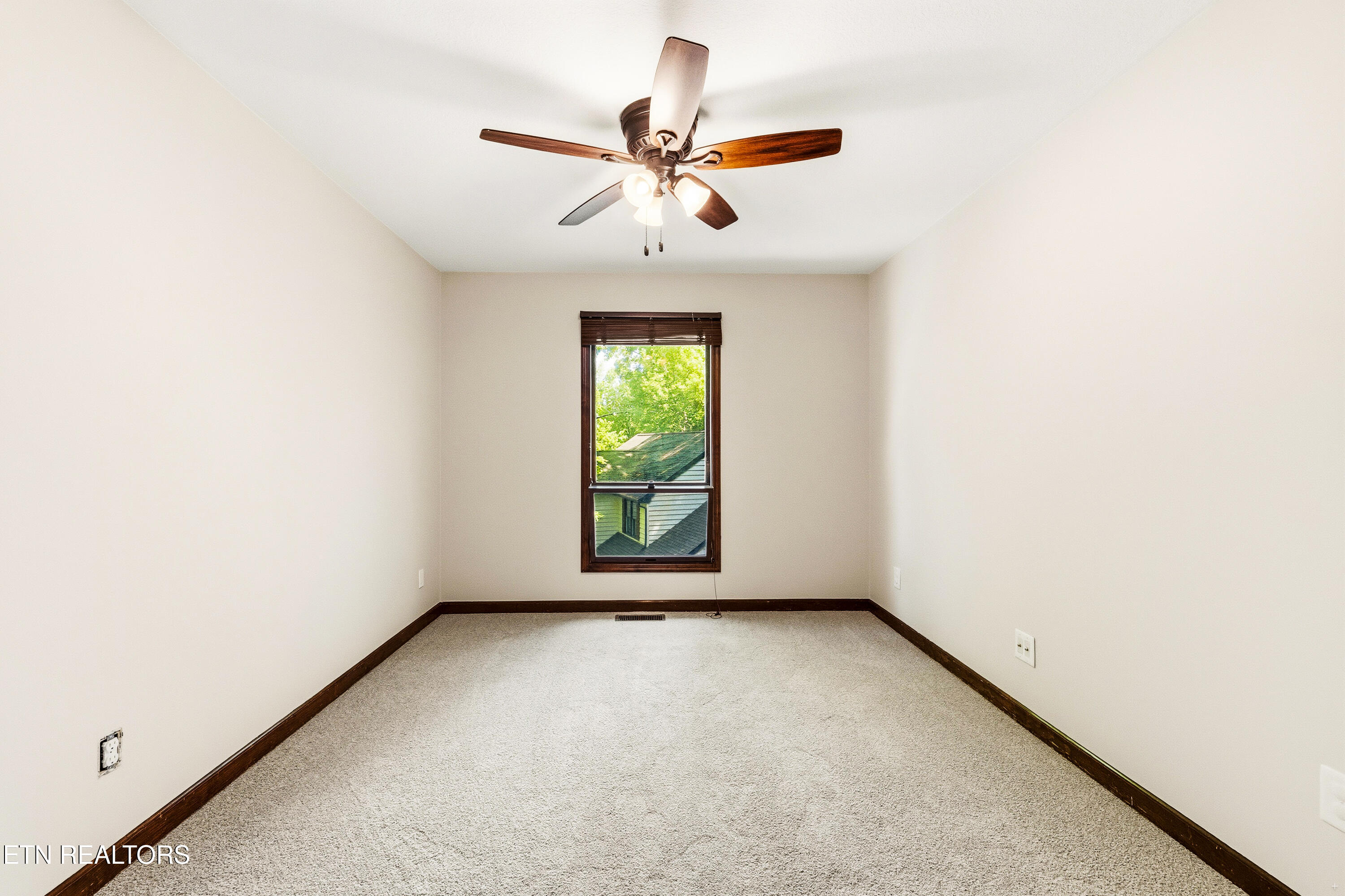 302 Saint Andrews Drive