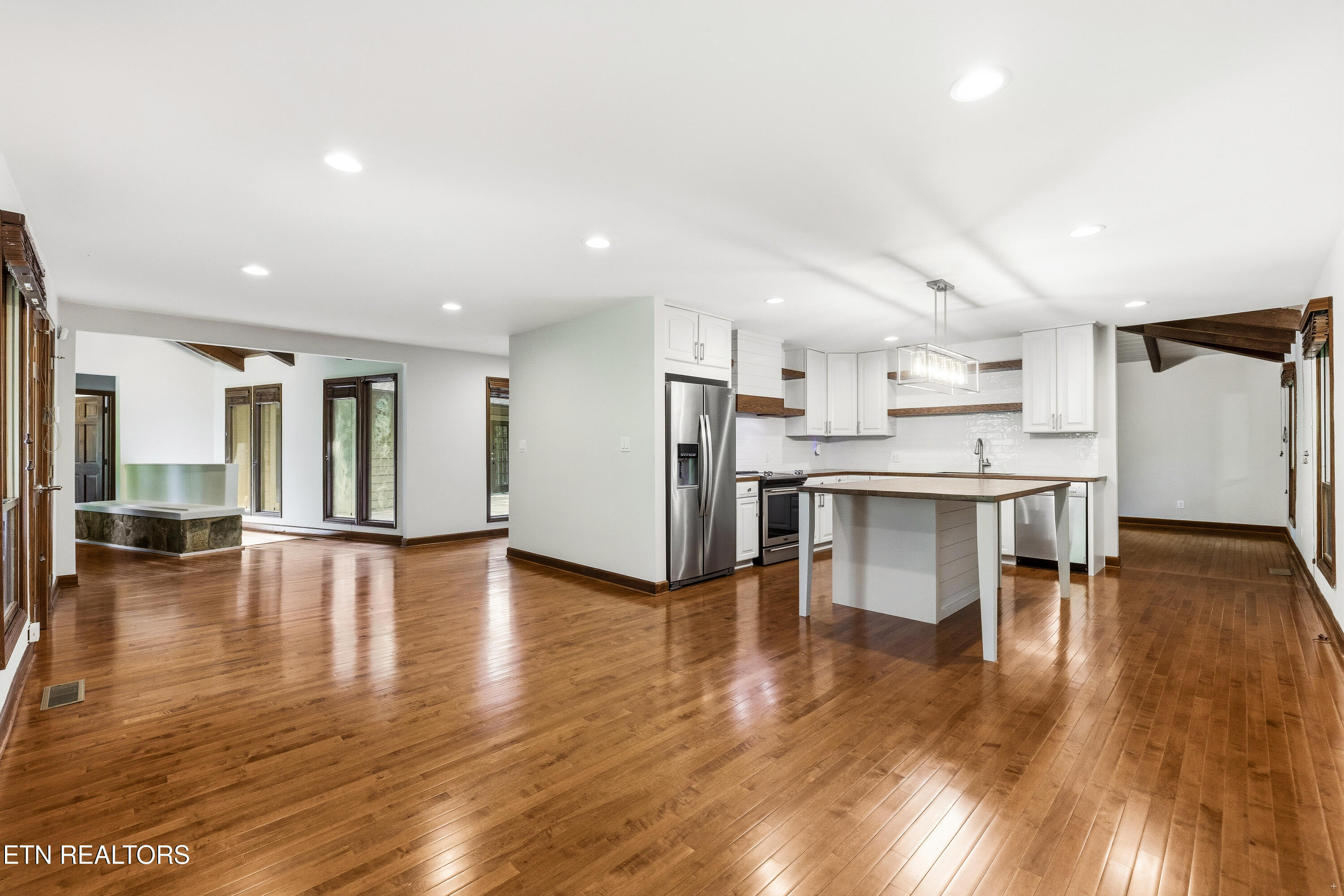 302 Saint Andrews Drive