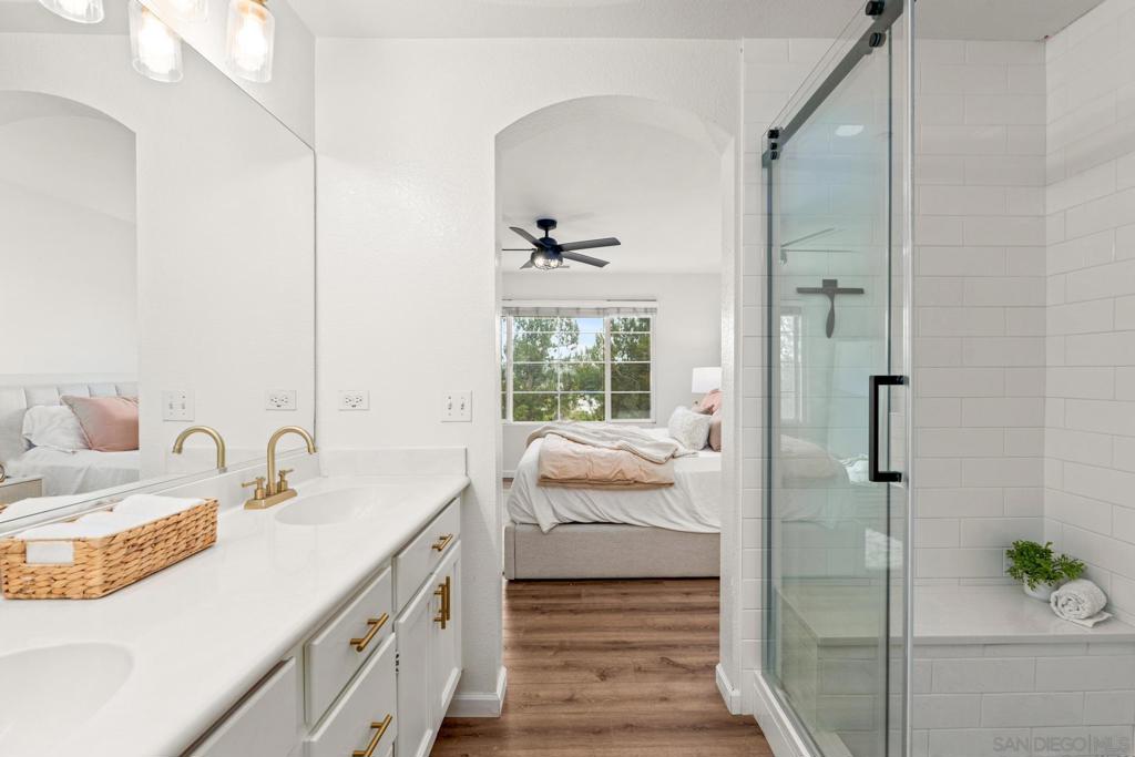 1625 Magnolia Circle