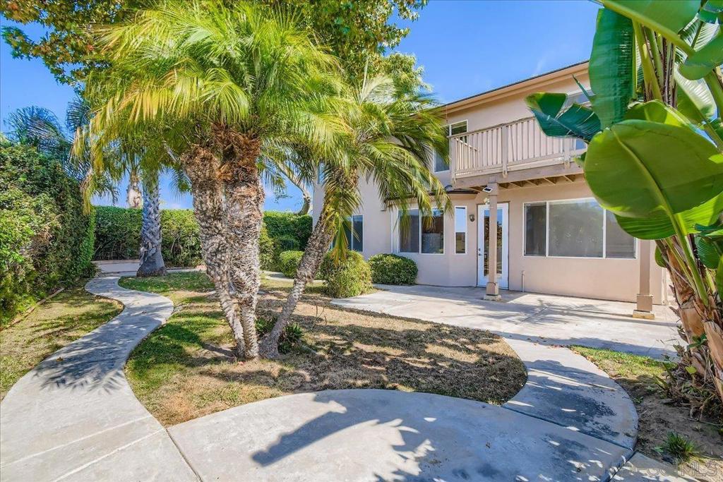 6709 Lonicera Street