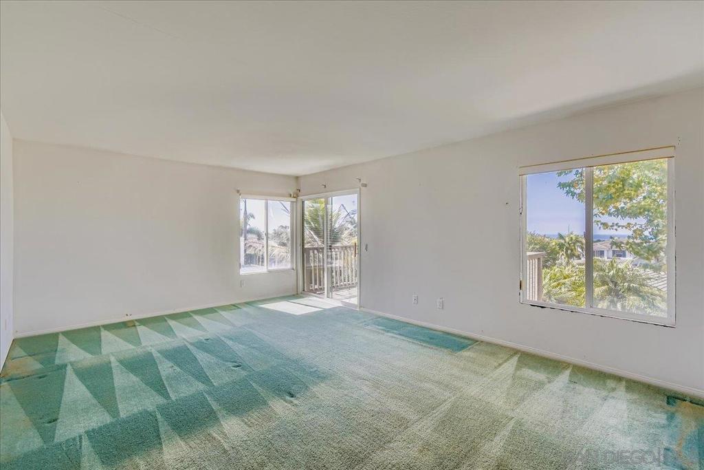 6709 Lonicera Street