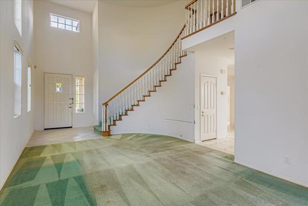 6709 Lonicera Street