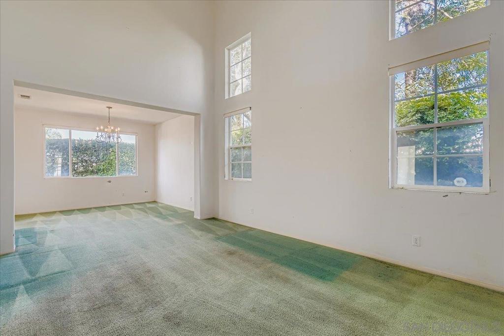 6709 Lonicera Street