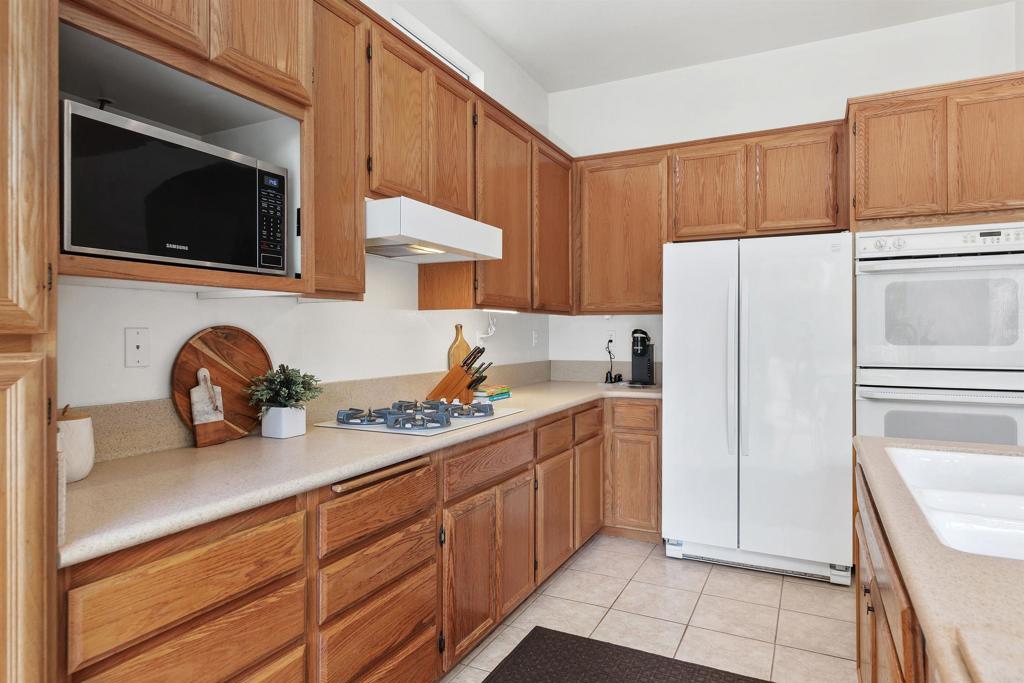 2330 Longfellow Road