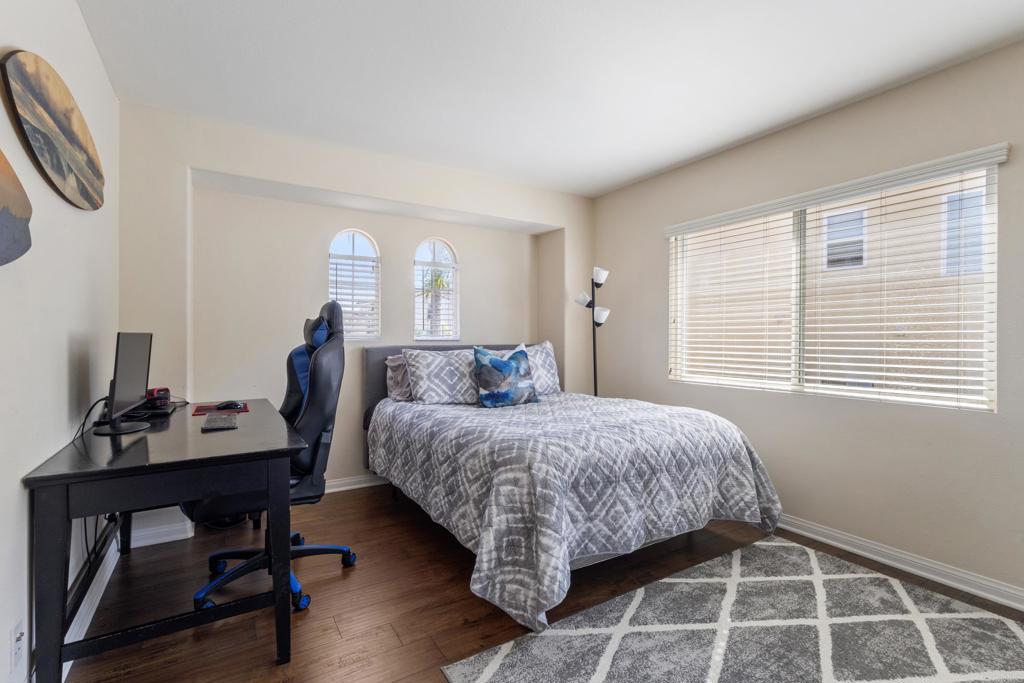 2152 Rocky Point Way