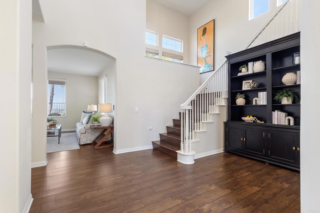 2152 Rocky Point Way