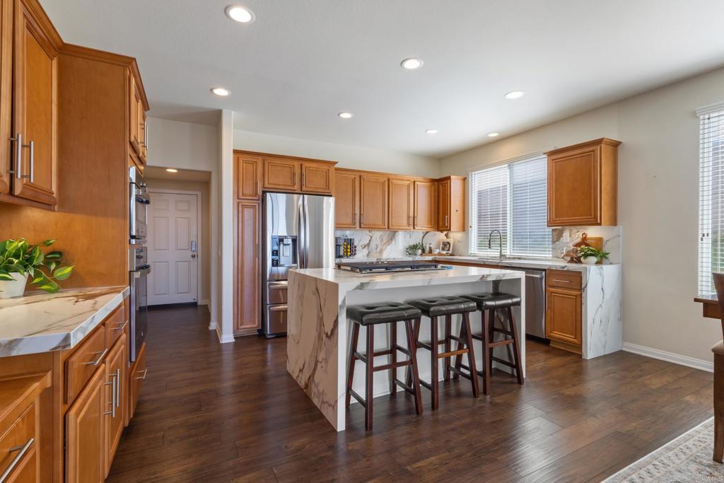 2152 Rocky Point Way