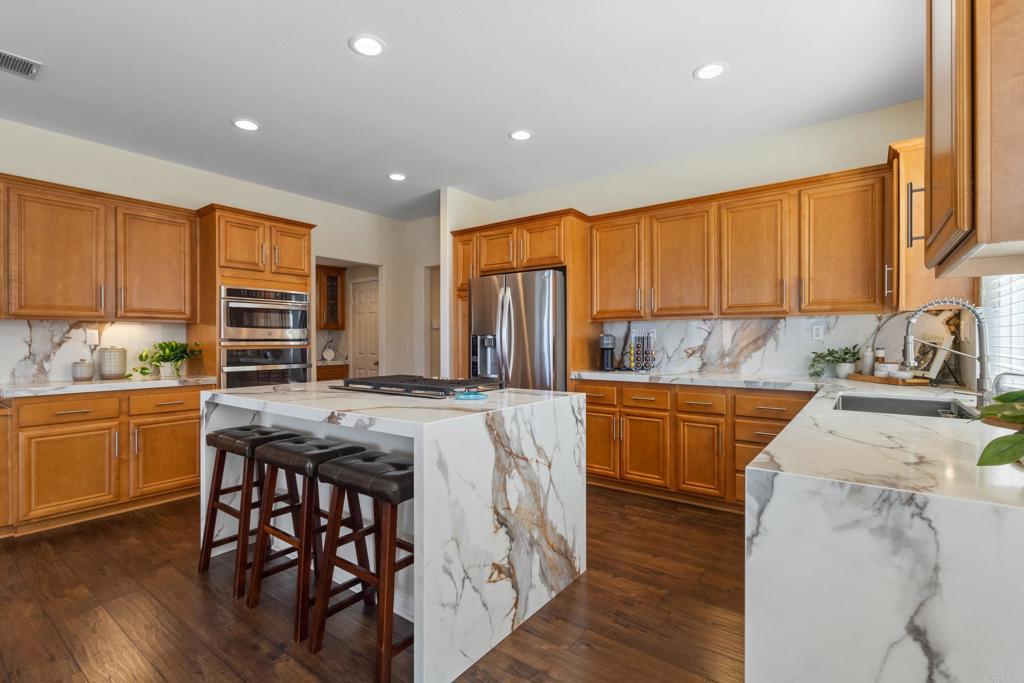 2152 Rocky Point Way