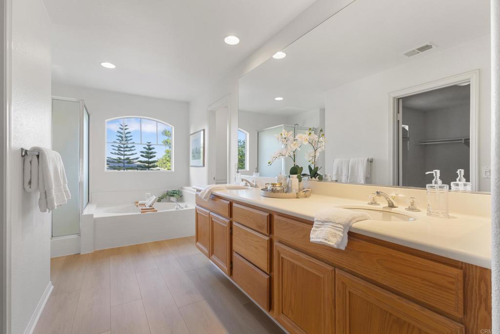 1577 Whispering Palm Drive