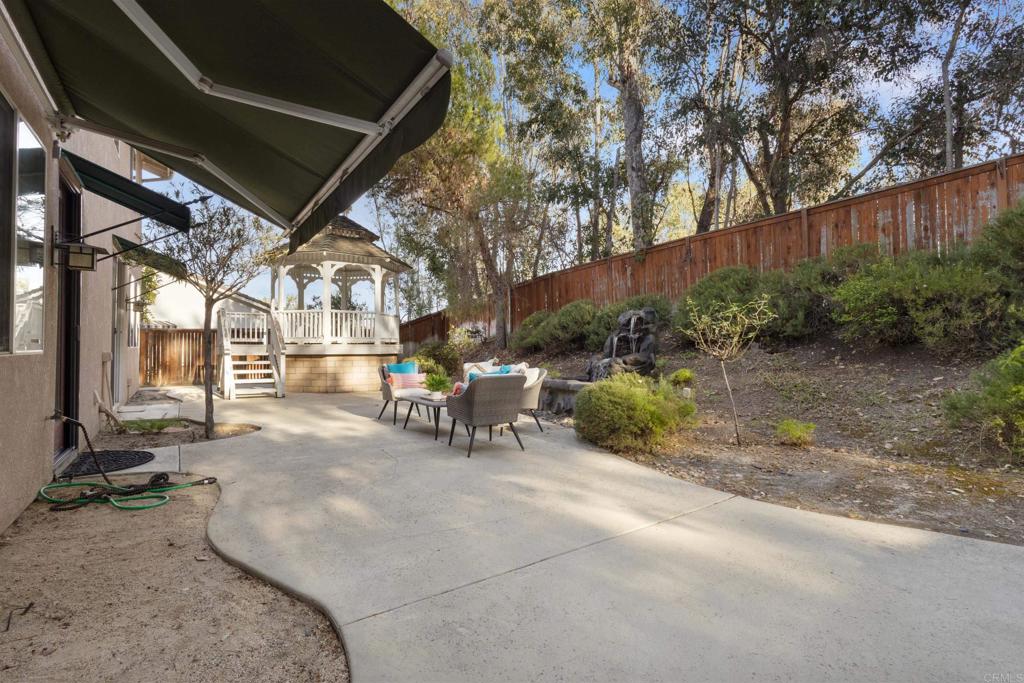 1577 Whispering Palm Drive